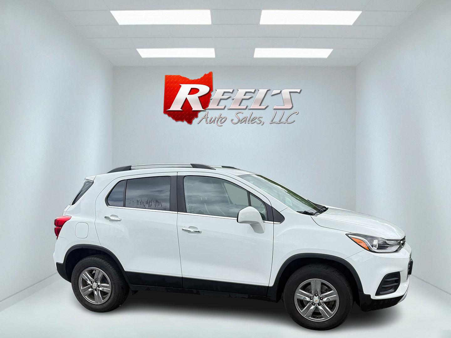 2018 White /Black Chevrolet Trax LT AWD (KL7CJPSBXJB) with an 1.4L I4 DOHC 16V Turbo engine, 6A transmission, located at 11115 Chardon Rd. , Chardon, OH, 44024, (440) 214-9705, 41.580246, -81.241943 - This One Owner 2018 Chevrolet Trax LT AWD is a great little fuel SUV. Powered by a 1.4 I4 Turbocharged ECOTEC engine and a 6 speed automatic transmission this little Trax achieves up to 30 MPG highway making it a great choice for any commuter. On the inside this Trax has a power drivers seat, push b - Photo#13