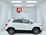 2018 White /Black Chevrolet Trax LT AWD (KL7CJPSBXJB) with an 1.4L I4 DOHC 16V Turbo engine, 6A transmission, located at 11115 Chardon Rd. , Chardon, OH, 44024, (440) 214-9705, 41.580246, -81.241943 - This One Owner 2018 Chevrolet Trax LT AWD is a great little fuel SUV. Powered by a 1.4 I4 Turbocharged ECOTEC engine and a 6 speed automatic transmission this little Trax achieves up to 30 MPG highway making it a great choice for any commuter. On the inside this Trax has a power drivers seat, push b - Photo#14