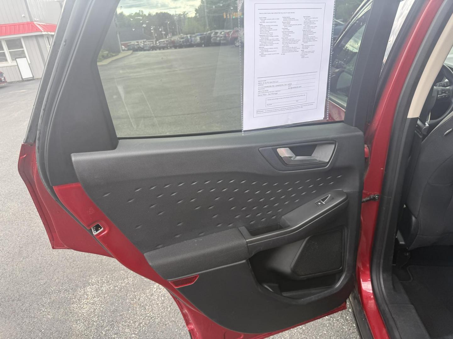 2020 Red /Black Ford Escape SE AWD (1FMCU9G68LU) with an 1.5L I3 DOHC 12V TURBO engine, 8-Speed Automatic transmission, located at 11115 Chardon Rd. , Chardon, OH, 44024, (440) 214-9705, 41.580246, -81.241943 - This 2020 Ford Escape SE is a modern and fuel efficient SUV. Equipped with a 1.5 I3 Turbocharged EcoBoost engine and a 8 speed automatic transmission this Escape achieves a very impressive 28 MPG combined and 31 MPG highway. On the inside it has a power drivers seat, heated front seats and, automati - Photo#28