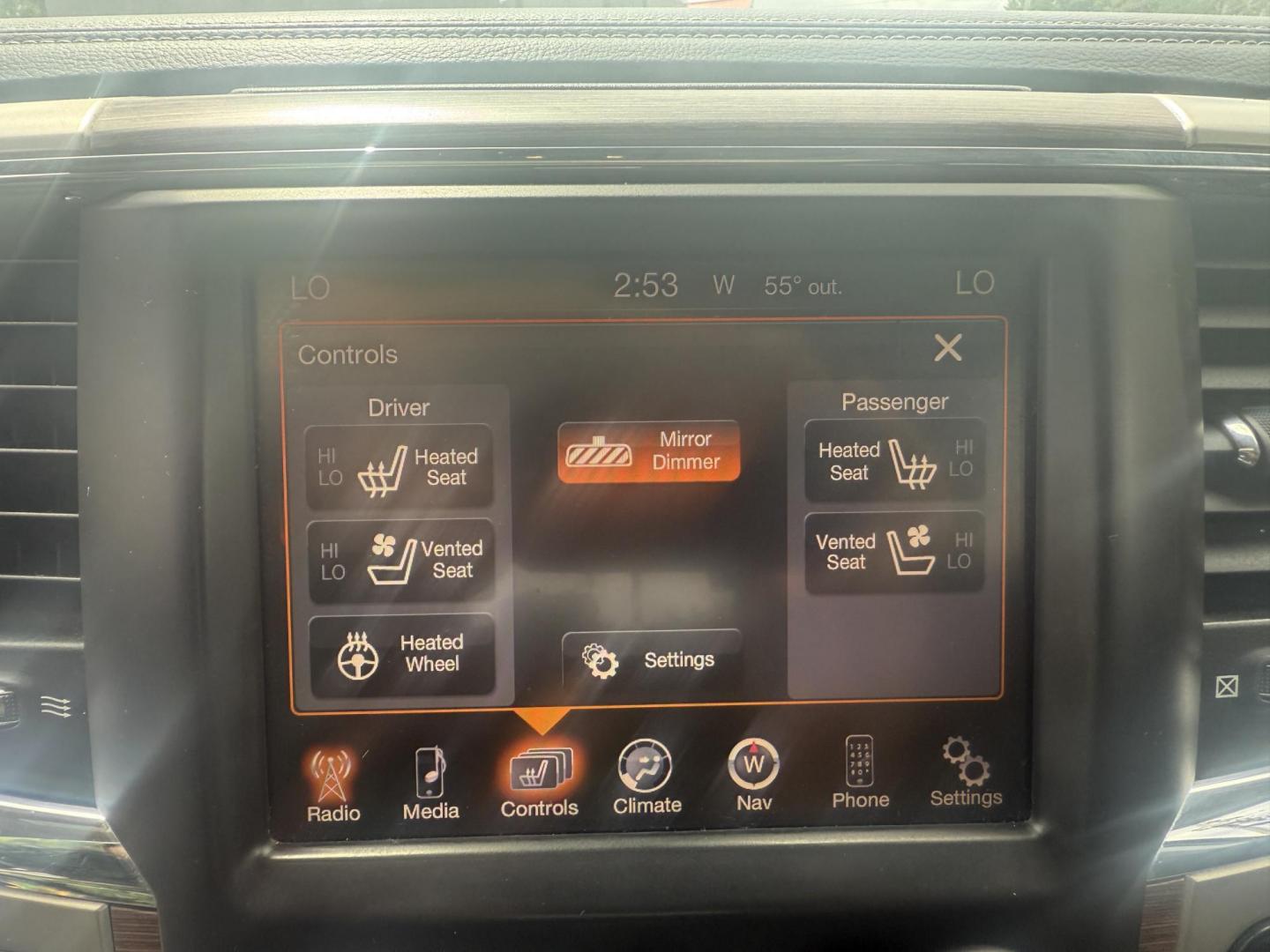 2014 Black /Black RAM 1500 Laramie Crew Cab SWB 4WD (1C6RR7NT3ES) with an 5.7L V8 OHV 16V engine, 8-Speed Automatic transmission, located at 11115 Chardon Rd. , Chardon, OH, 44024, (440) 214-9705, 41.580246, -81.241943 - FRESH TRADE ALERT ---- This 2014 Ram 1500 is a luxurious pickup truck with plenty of capability. Powered by a 5.7 HEMI V8, 8 speed automatic transmission and, 3.93 gearing this Ram is rated to tow 10,300 pounds. On the inside you'll find a beautiful leather wrapped interior with heated and cooled fr - Photo#25