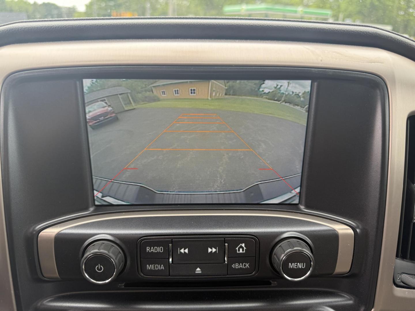 2015 White /Brown GMC Sierra 1500 Denali Crew Cab Short Box 4WD (3GTU2WEJ7FG) with an 6.2L V8 OHV 16V engine, 8-Speed Automatic transmission, located at 11115 Chardon Rd. , Chardon, OH, 44024, (440) 214-9705, 41.580246, -81.241943 - This 2015 GMC Sierra 1500 Denali is GM's greatest they have to offer. Powered by a 6.2 V8 Engine and an 8 speed automatic transmission this truck is rated to tow 9,200 pounds while giving you all the luxury of a Cadillac. On the inside you will find an incredible leather interior, heated and cooled - Photo#26