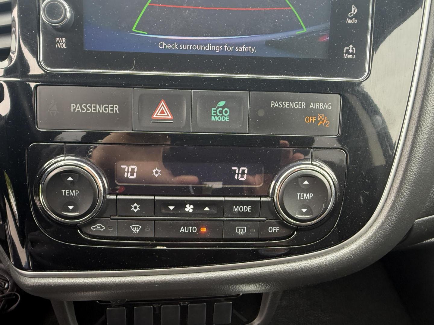 2017 Silver /Black Mitsubishi Outlander SE AWD (JA4AZ3A38HZ) with an 2.4L I4 DOHC 16V engine, Automatic transmission, located at 11115 Chardon Rd. , Chardon, OH, 44024, (440) 214-9705, 41.580246, -81.241943 - This 2017 Mitsubishi Outlander SE S-AWC is a fuel efficient all wheel drive SUV with a 3rd row. Powered by a 2.4 I4 Engine it is capable of achieving an impressive 29 MPG Highway. On the inside you get a 7.0" touch screen with Apple Carplay, Android Auto and, a backup camera. Other features include - Photo#23