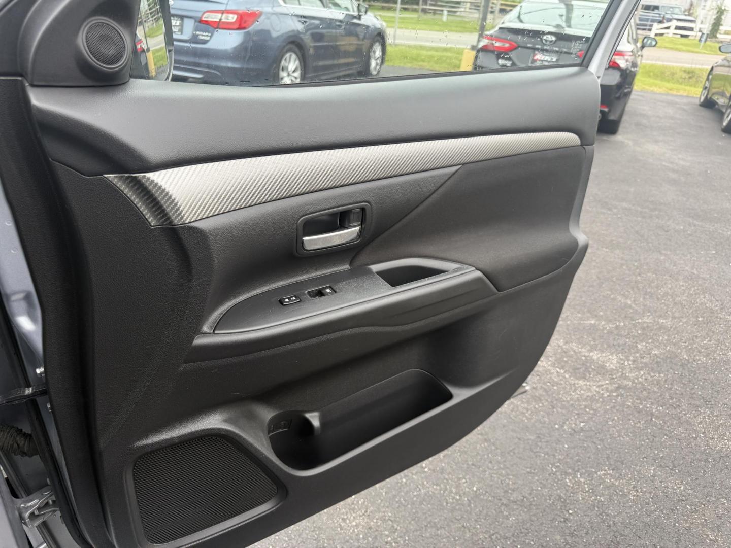 2017 Silver /Black Mitsubishi Outlander SE AWD (JA4AZ3A38HZ) with an 2.4L I4 DOHC 16V engine, Automatic transmission, located at 11115 Chardon Rd. , Chardon, OH, 44024, (440) 214-9705, 41.580246, -81.241943 - This 2017 Mitsubishi Outlander SE S-AWC is a fuel efficient all wheel drive SUV with a 3rd row. Powered by a 2.4 I4 Engine it is capable of achieving an impressive 29 MPG Highway. On the inside you get a 7.0" touch screen with Apple Carplay, Android Auto and, a backup camera. Other features include - Photo#35