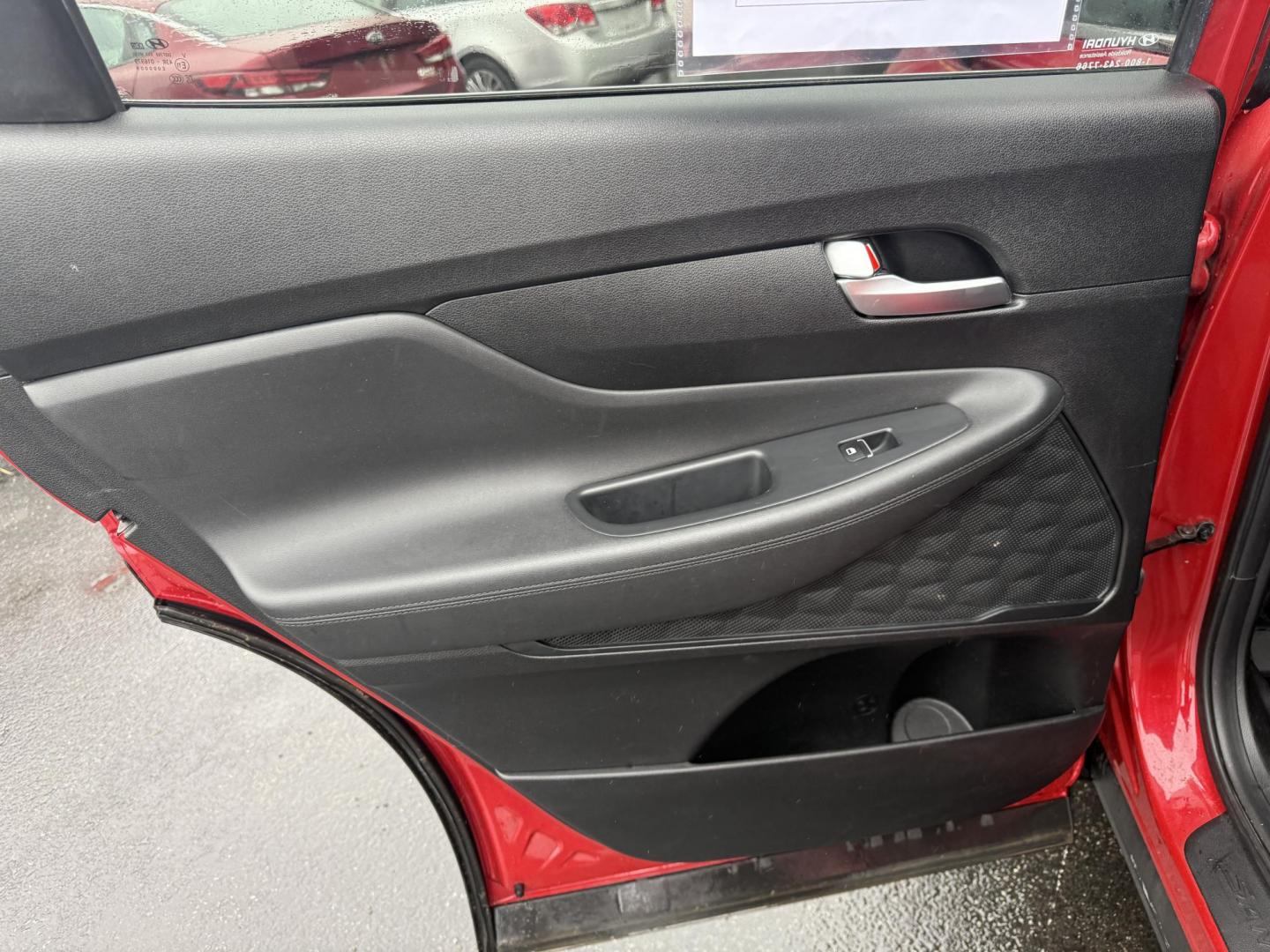 2022 Red /Black Hyundai Santa Fe SE AWD (5NMS1DAJ4NH) with an 2.5L I4 DOHC 16V engine, 8-Speed Automatic transmission, located at 547 E. Main St., Orwell, OH, 44076, (440) 437-5893, 41.535435, -80.847855 - Photo#23