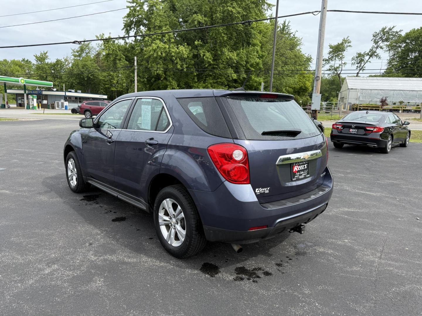 2014 Blue /Black Chevrolet Equinox LS 2WD (2GNALAEK9E6) with an 2.4L L4 DOHC 16V engine, 6-Speed Automatic transmission, located at 11115 Chardon Rd. , Chardon, OH, 44024, (440) 214-9705, 41.580246, -81.241943 - Photo#9