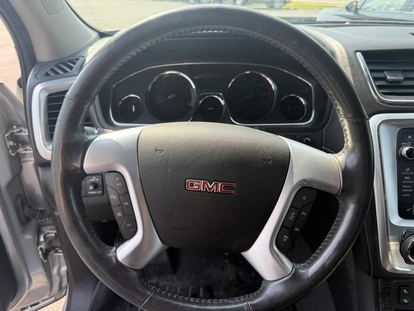 2015 Silver /Black GMC Acadia SLT-2 AWD (1GKKVSKD2FJ) with an 3.6L V6 DOHC 24V engine, 6-Speed Automatic transmission, located at 11115 Chardon Rd. , Chardon, OH, 44024, (440) 214-9705, 41.580246, -81.241943 - Photo#17