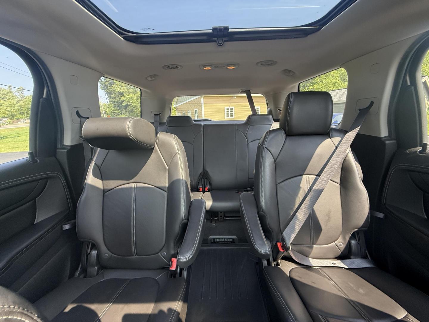 2015 Silver /Black GMC Acadia SLT-2 AWD (1GKKVSKD2FJ) with an 3.6L V6 DOHC 24V engine, 6-Speed Automatic transmission, located at 11115 Chardon Rd. , Chardon, OH, 44024, (440) 214-9705, 41.580246, -81.241943 - Photo#26