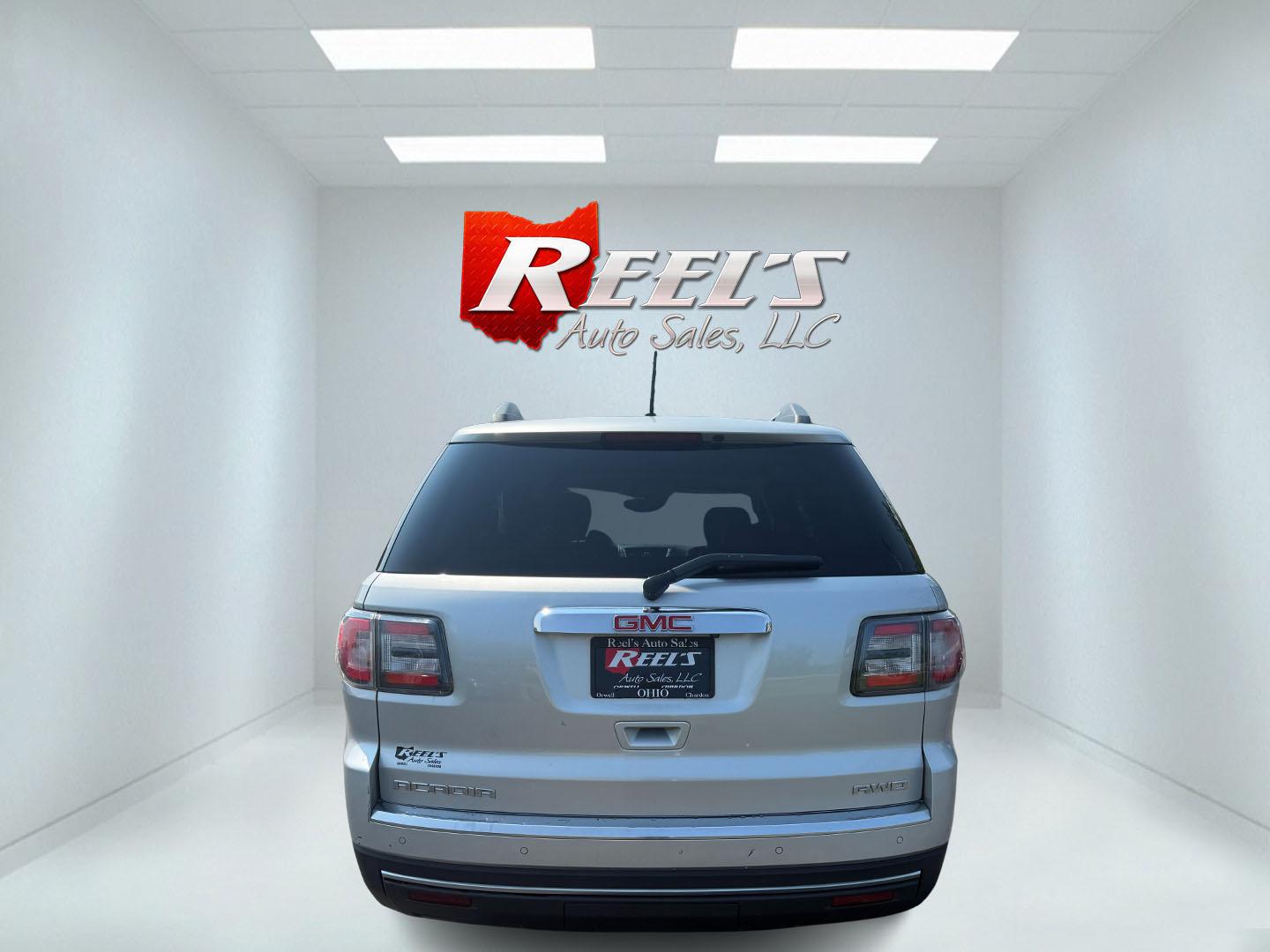 2015 Silver /Black GMC Acadia SLT-2 AWD (1GKKVSKD2FJ) with an 3.6L V6 DOHC 24V engine, 6-Speed Automatic transmission, located at 11115 Chardon Rd. , Chardon, OH, 44024, (440) 214-9705, 41.580246, -81.241943 - Photo#44