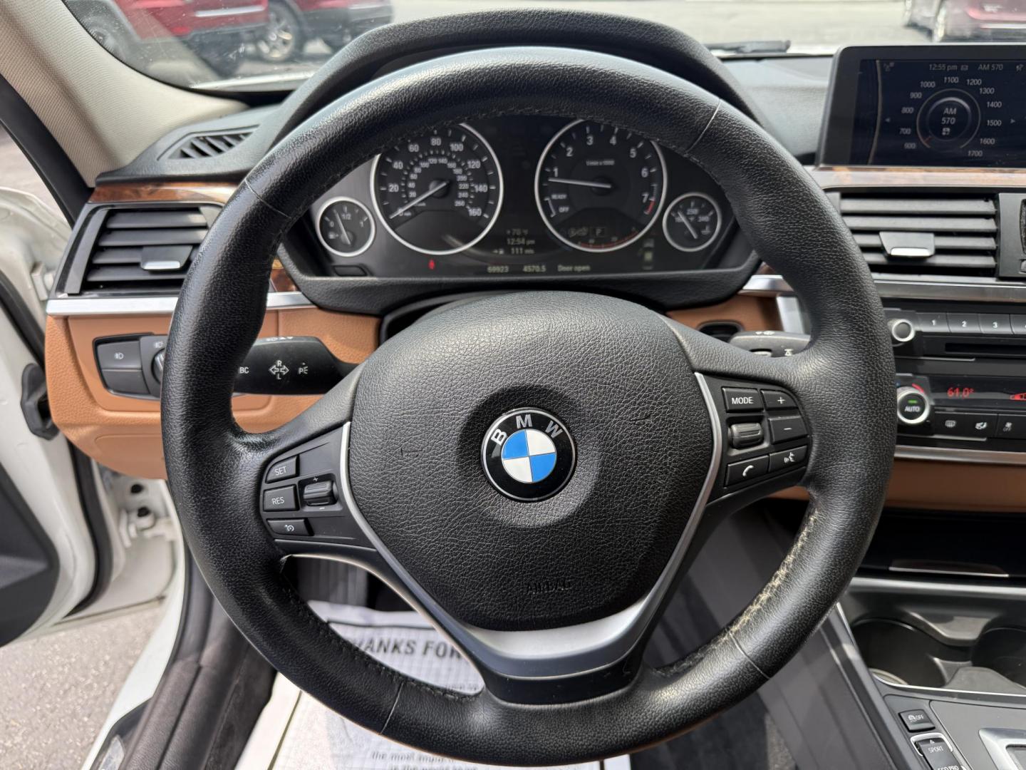 2013 White /Brown BMW 3-Series 328i xDrive Sedan (WBA3B3C58DF) with an 2.0L I4 DOHC 16V TURBO engine, 8-Speed Automatic transmission, located at 547 E. Main St., Orwell, OH, 44076, (440) 437-5893, 41.535435, -80.847855 - Photo#22