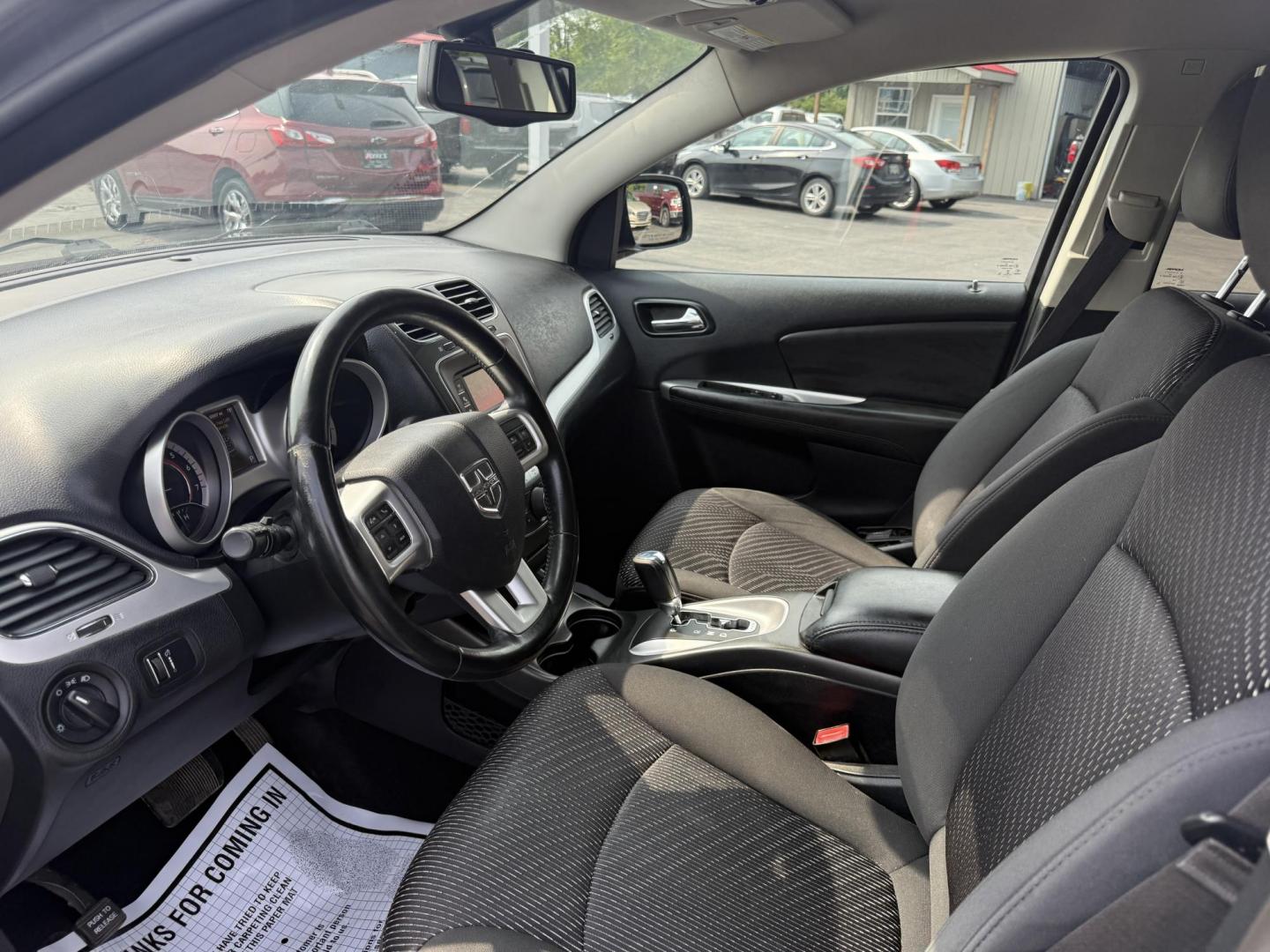 2016 Silver /Black Dodge Journey SE AWD (3C4PDDAG5GT) with an 3.6L V6 DOHC 24V engine, 6A transmission, located at 11115 Chardon Rd. , Chardon, OH, 44024, (440) 214-9705, 41.580246, -81.241943 - This One Owner 2016 Dodge Journey SE AWD is a practical midsize SUV equipped with a 3.6L Pentastar V6 engine and a 6-speed automatic transmission, offering reliable performance and all-wheel drive for added traction. It features daytime running lights, push-button start for convenience, and a 4.3-in - Photo#8