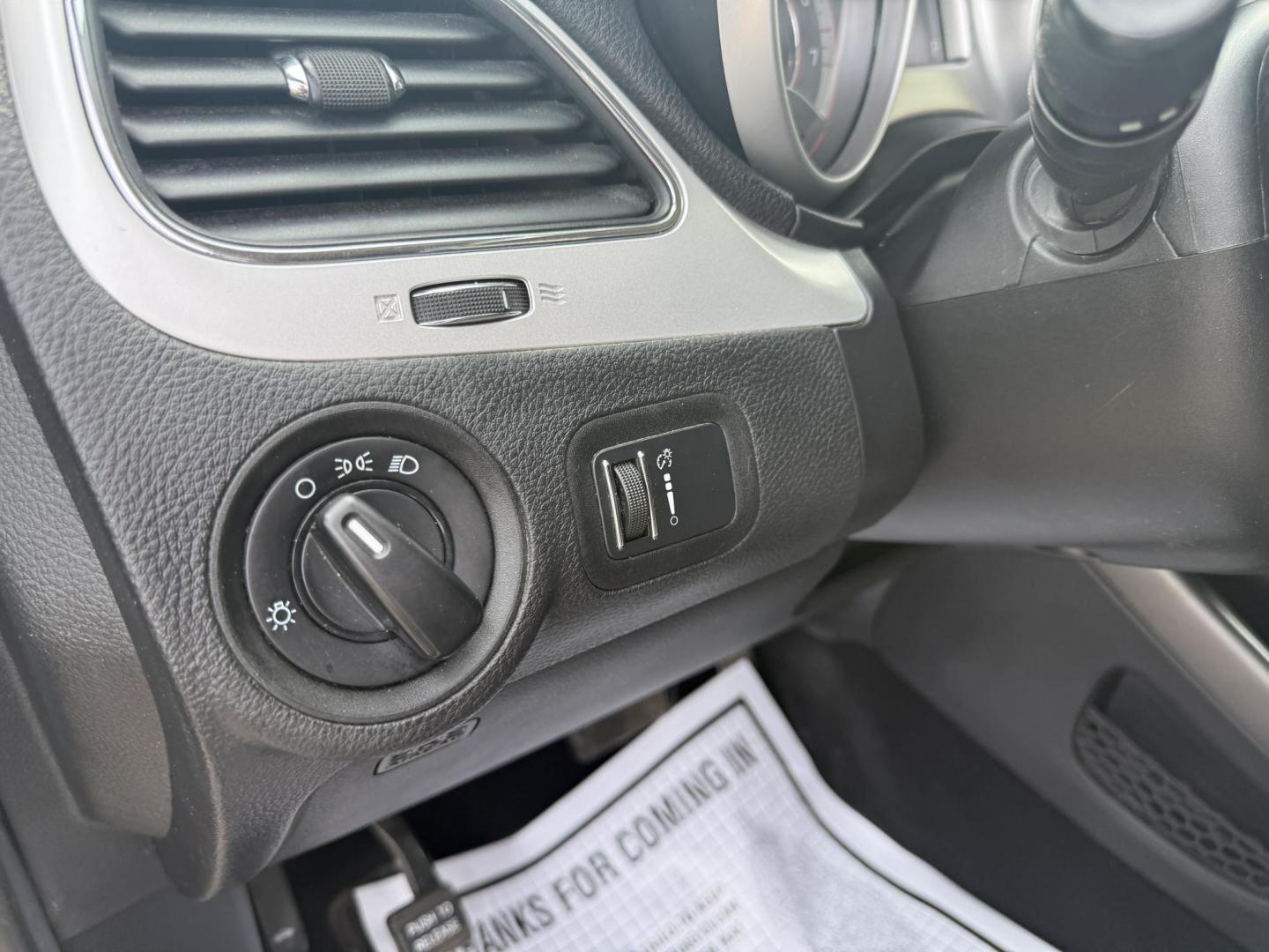 2016 Silver /Black Dodge Journey SE AWD (3C4PDDAG5GT) with an 3.6L V6 DOHC 24V engine, 6A transmission, located at 11115 Chardon Rd. , Chardon, OH, 44024, (440) 214-9705, 41.580246, -81.241943 - This One Owner 2016 Dodge Journey SE AWD is a practical midsize SUV equipped with a 3.6L Pentastar V6 engine and a 6-speed automatic transmission, offering reliable performance and all-wheel drive for added traction. It features daytime running lights, push-button start for convenience, and a 4.3-in - Photo#11