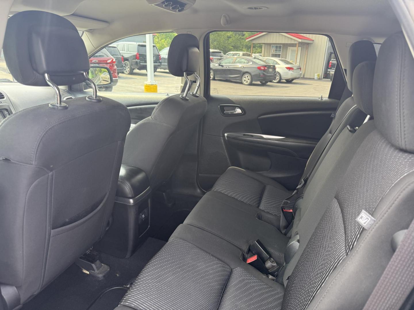 2016 Silver /Black Dodge Journey SE AWD (3C4PDDAG5GT) with an 3.6L V6 DOHC 24V engine, 6A transmission, located at 11115 Chardon Rd. , Chardon, OH, 44024, (440) 214-9705, 41.580246, -81.241943 - This One Owner 2016 Dodge Journey SE AWD is a practical midsize SUV equipped with a 3.6L Pentastar V6 engine and a 6-speed automatic transmission, offering reliable performance and all-wheel drive for added traction. It features daytime running lights, push-button start for convenience, and a 4.3-in - Photo#22