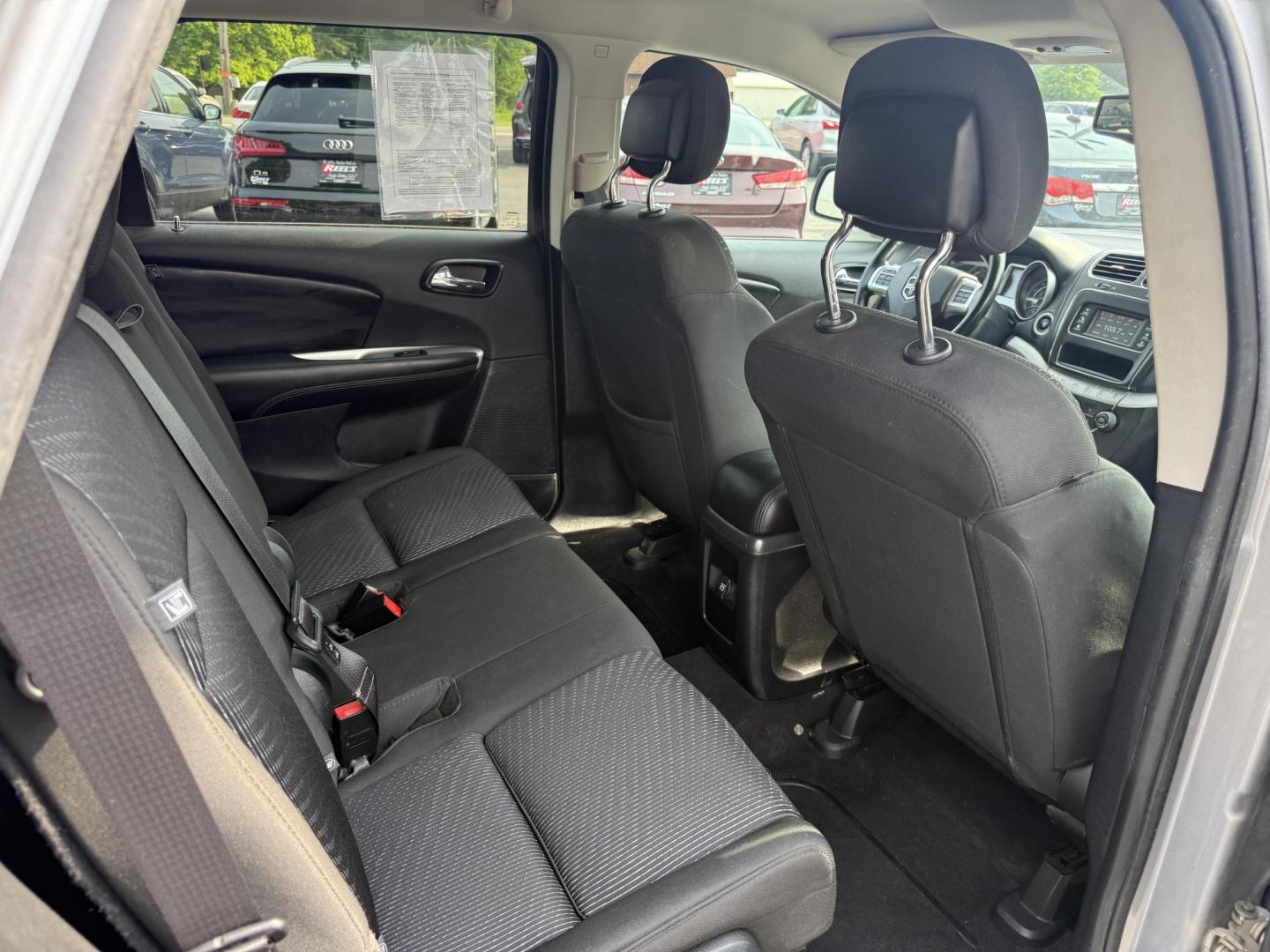 2016 Silver /Black Dodge Journey SE AWD (3C4PDDAG5GT) with an 3.6L V6 DOHC 24V engine, 6A transmission, located at 11115 Chardon Rd. , Chardon, OH, 44024, (440) 214-9705, 41.580246, -81.241943 - This One Owner 2016 Dodge Journey SE AWD is a practical midsize SUV equipped with a 3.6L Pentastar V6 engine and a 6-speed automatic transmission, offering reliable performance and all-wheel drive for added traction. It features daytime running lights, push-button start for convenience, and a 4.3-in - Photo#29