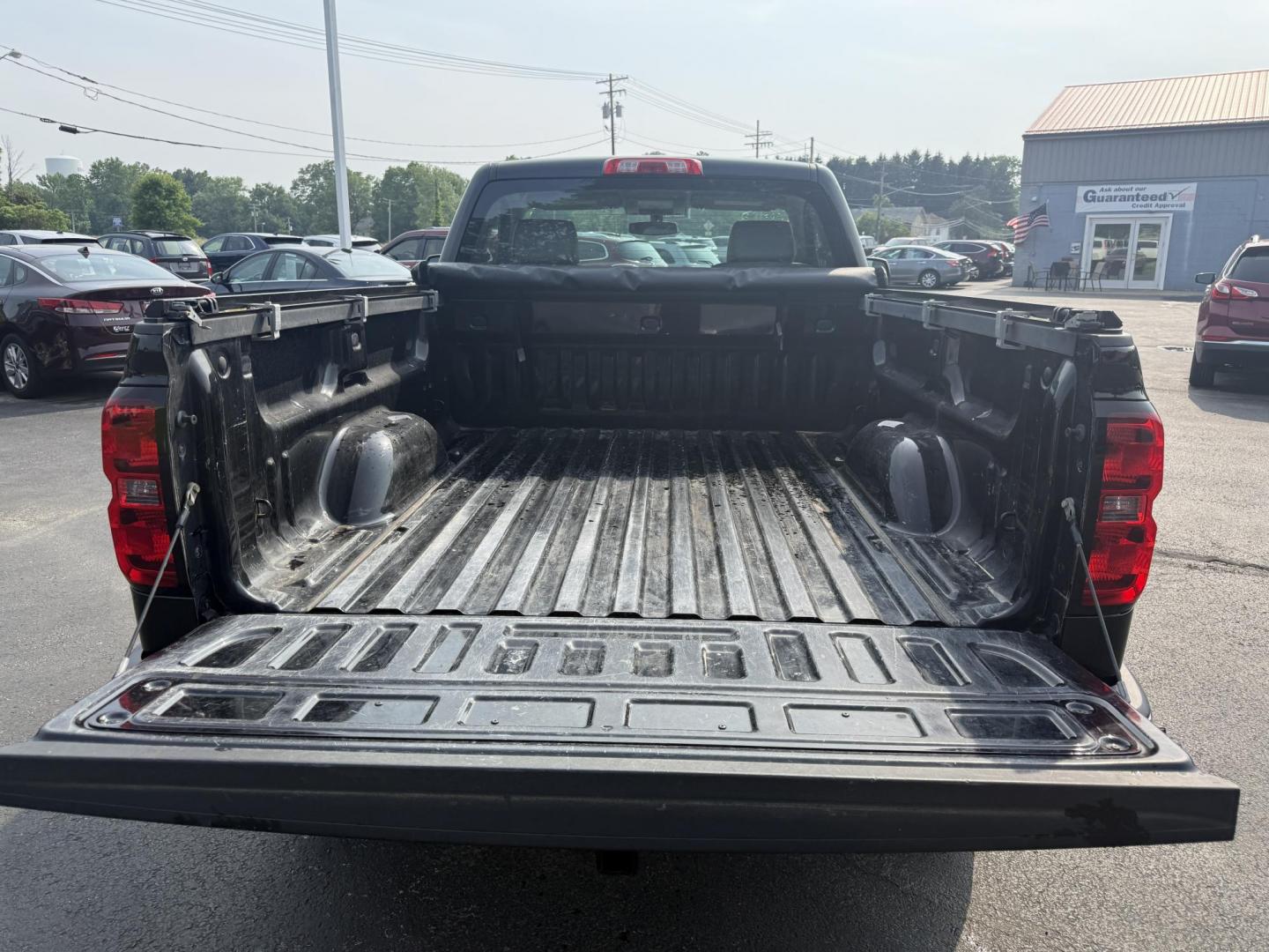 2014 Black /Gray Chevrolet Silverado 1500 Work Truck 1WT Regular Cab 4WD (1GCNKPEH6EZ) with an 4.3L V6 engine, 6-Speed Automatic transmission, located at 547 E. Main St., Orwell, OH, 44076, (440) 437-5893, 41.535435, -80.847855 - This One Owner 2014 Chevrolet Silverado 1500 W/T Regular Cab is a durable workhorse equipped with a 4.3L Vortec V6 engine and a 6-speed automatic transmission, offering a robust 7,600-pound towing capacity. Its features include G80 locking rear differential for improved traction, 3.42 gearing for a - Photo#6