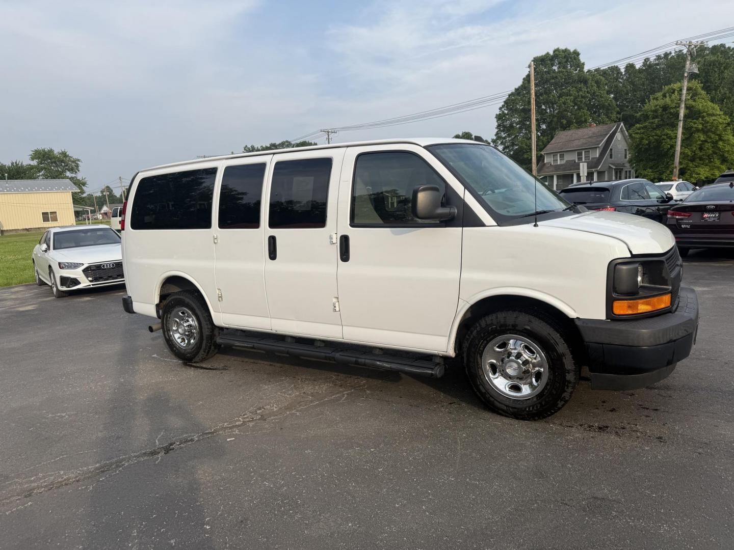 2017 White /Gray Chevrolet Express LS 2500 (1GAWGEFF4H1) with an 4.8L V8 engine, 6A transmission, located at 547 E. Main St., Orwell, OH, 44076, (440) 437-5893, 41.535435, -80.847855 - Photo#3