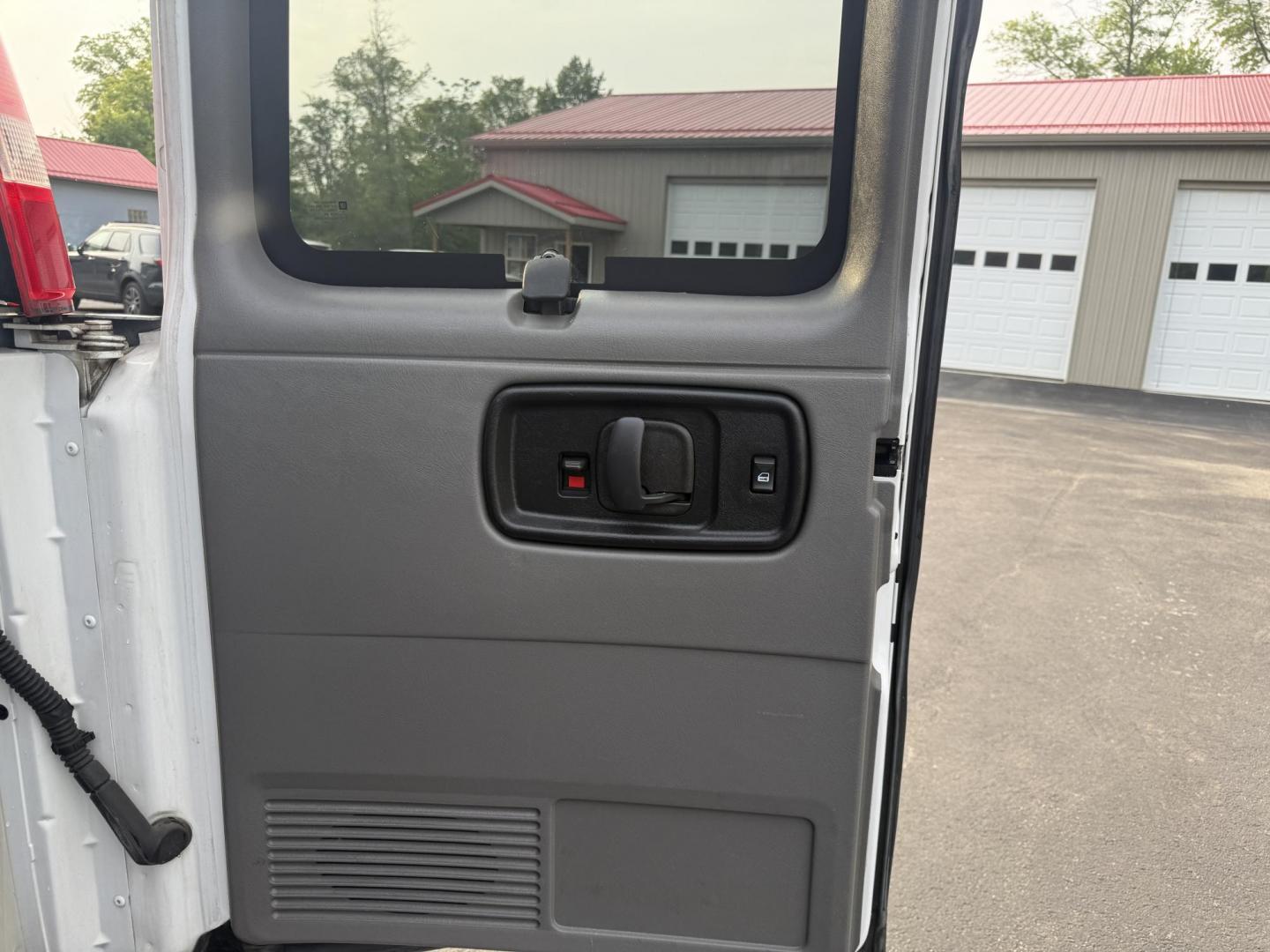 2017 White /Gray Chevrolet Express LS 2500 (1GAWGEFF4H1) with an 4.8L V8 engine, 6A transmission, located at 547 E. Main St., Orwell, OH, 44076, (440) 437-5893, 41.535435, -80.847855 - Photo#31