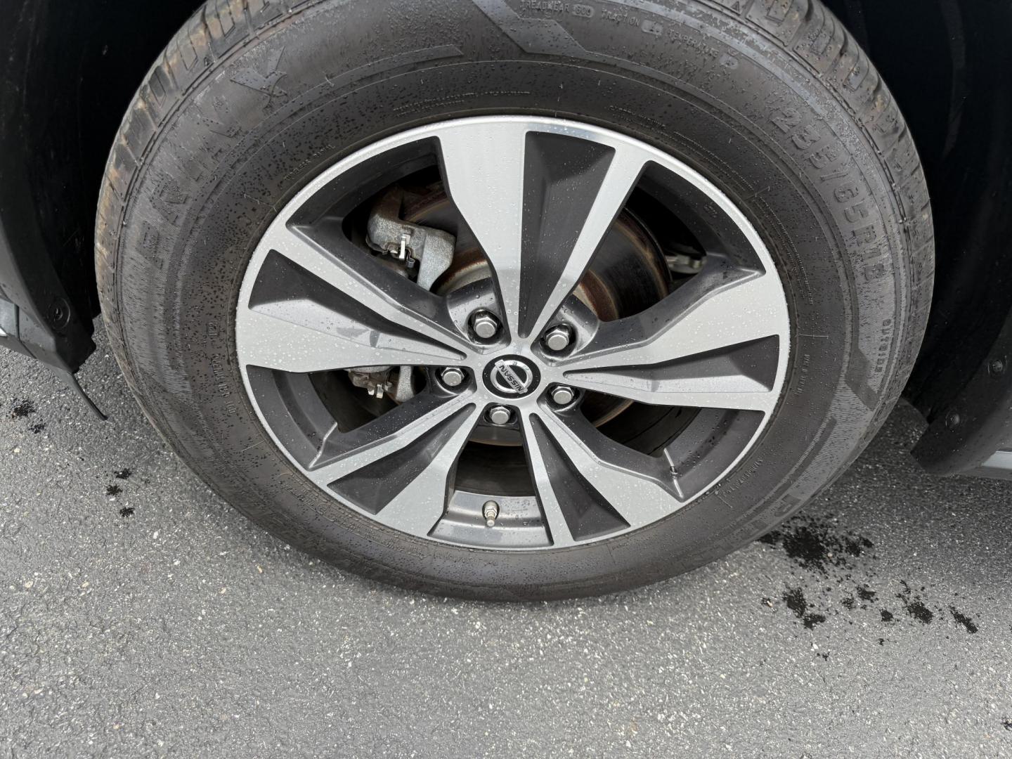 2019 Gray /Black Nissan Murano S AWD (5N1AZ2MS1KN) with an 3.5L V6 DOHC 24V engine, Automatic transmission, located at 11115 Chardon Rd. , Chardon, OH, 44024, (440) 214-9705, 41.580246, -81.241943 - Photo#6