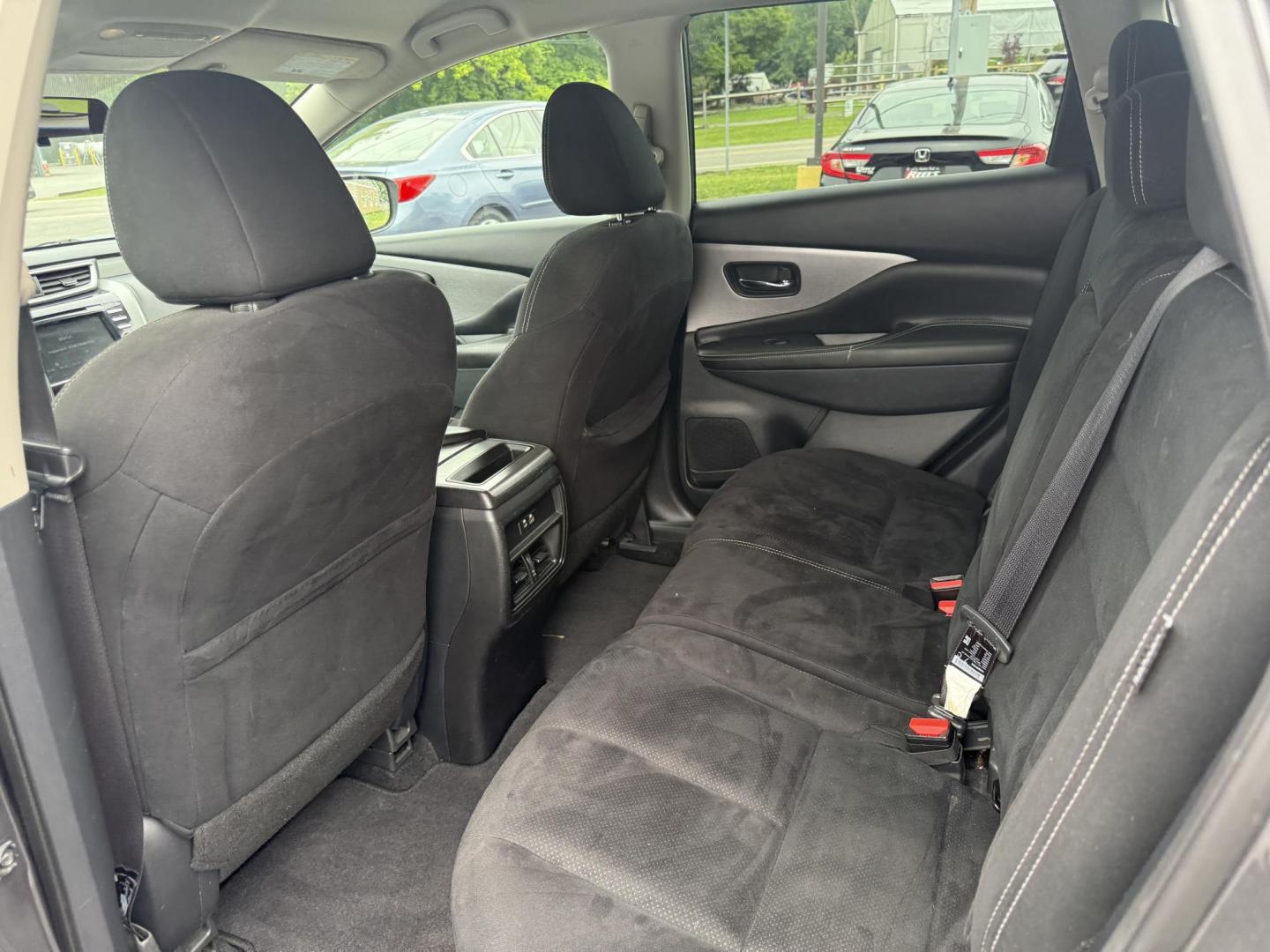 2019 Gray /Black Nissan Murano S AWD (5N1AZ2MS1KN) with an 3.5L V6 DOHC 24V engine, Automatic transmission, located at 11115 Chardon Rd. , Chardon, OH, 44024, (440) 214-9705, 41.580246, -81.241943 - Photo#21
