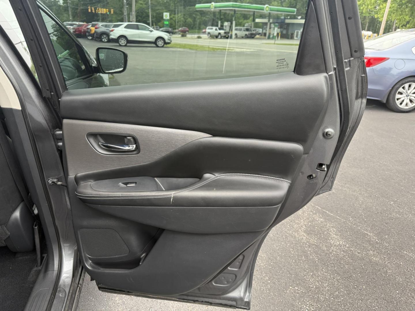 2019 Gray /Black Nissan Murano S AWD (5N1AZ2MS1KN) with an 3.5L V6 DOHC 24V engine, Automatic transmission, located at 11115 Chardon Rd. , Chardon, OH, 44024, (440) 214-9705, 41.580246, -81.241943 - Photo#28