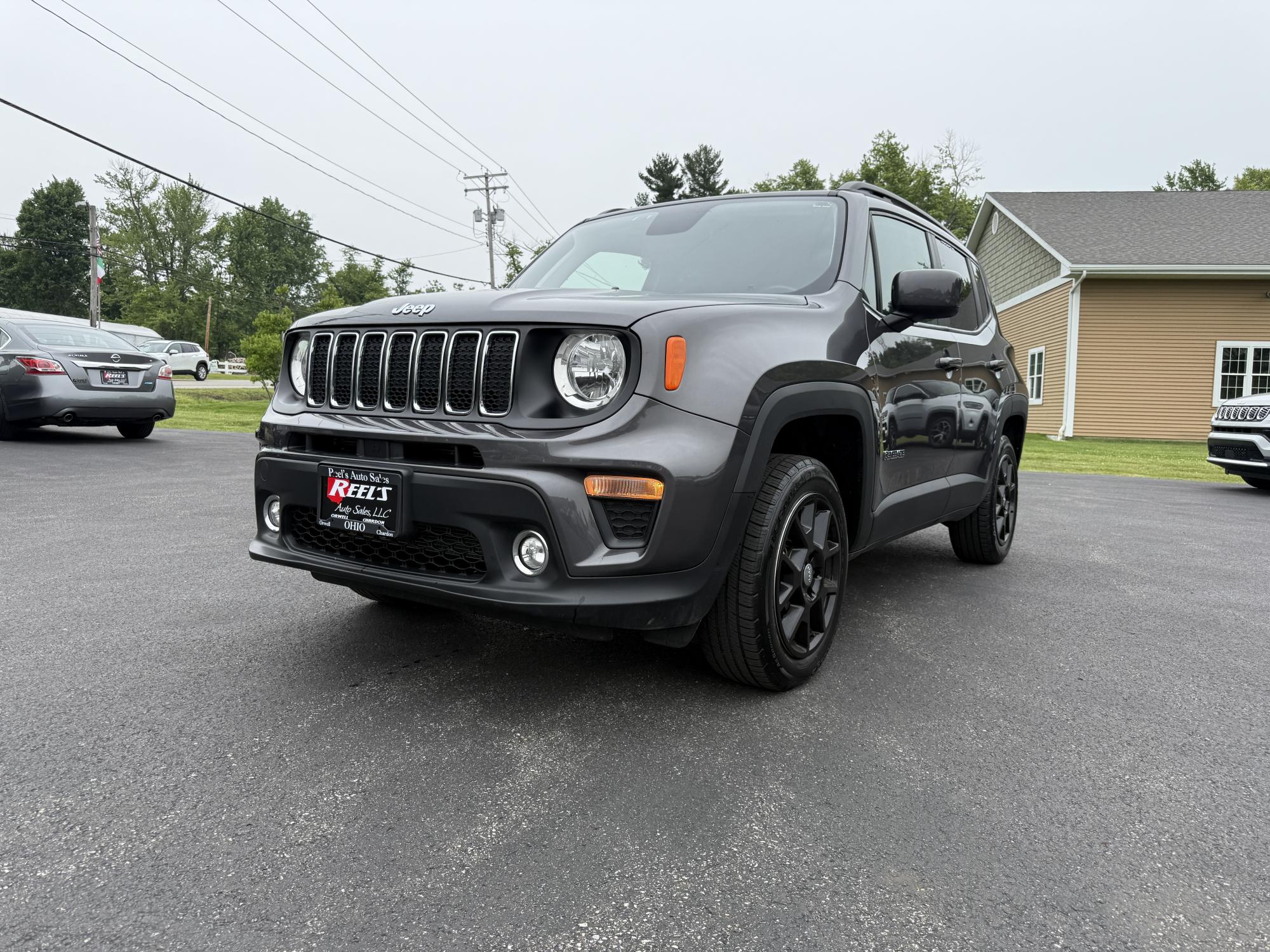 photo of 2020 Jeep Renegade Latitude 4WD