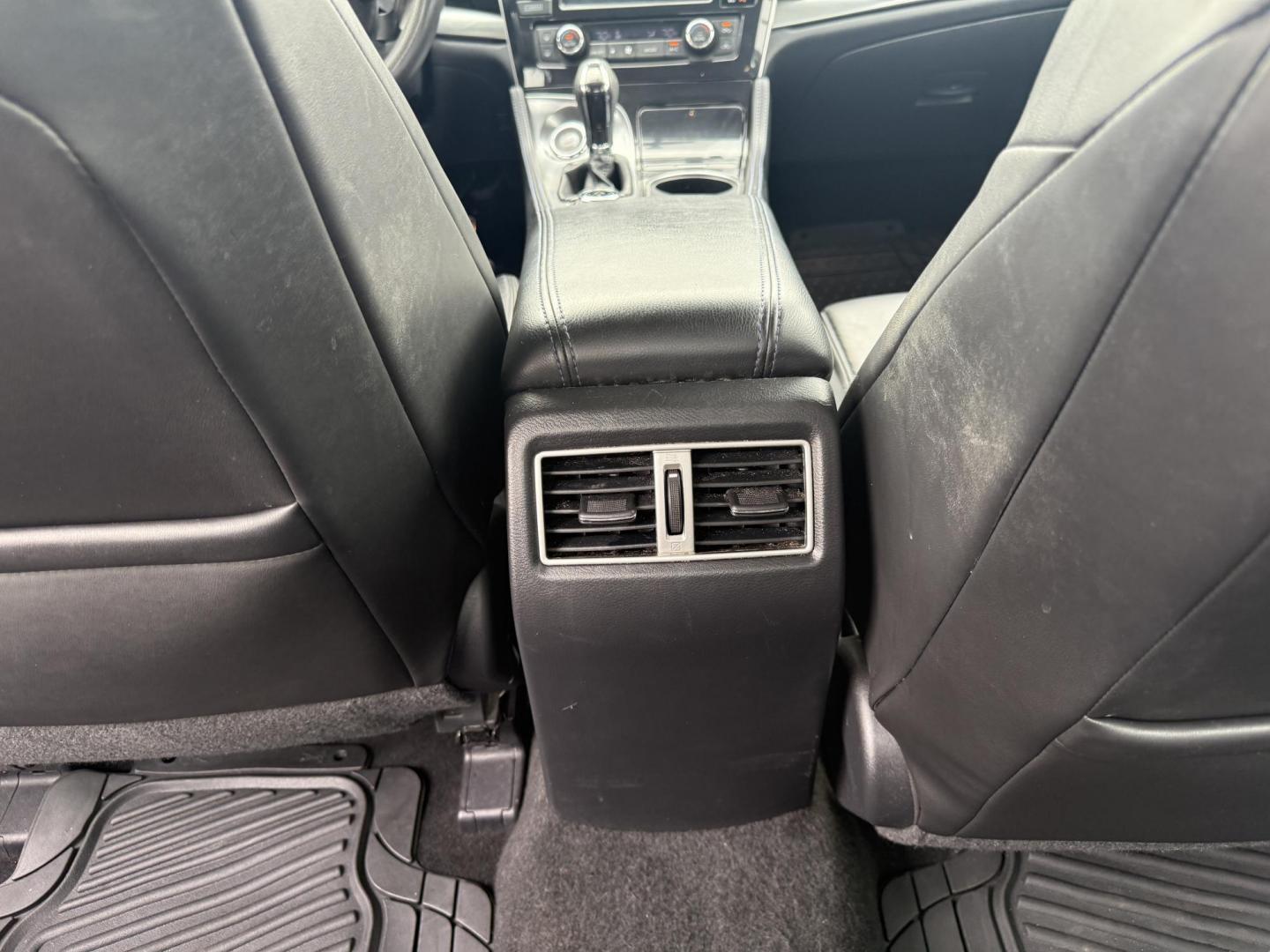 2016 Brown /Black Nissan Maxima 3.5 SR (1N4AA6AP0GC) with an 3.5L V6 DOHC 24V engine, Automatic transmission, located at 11115 Chardon Rd. , Chardon, OH, 44024, (440) 214-9705, 41.580246, -81.241943 - Photo#29
