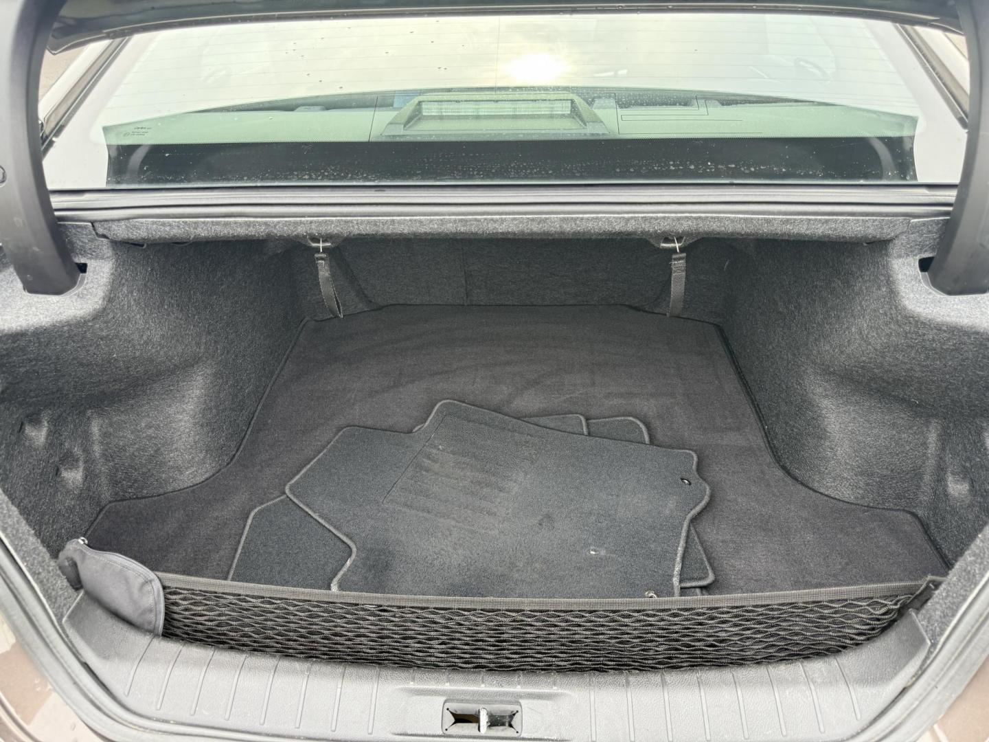 2016 Brown /Black Nissan Maxima 3.5 SR (1N4AA6AP0GC) with an 3.5L V6 DOHC 24V engine, Automatic transmission, located at 11115 Chardon Rd. , Chardon, OH, 44024, (440) 214-9705, 41.580246, -81.241943 - Photo#31