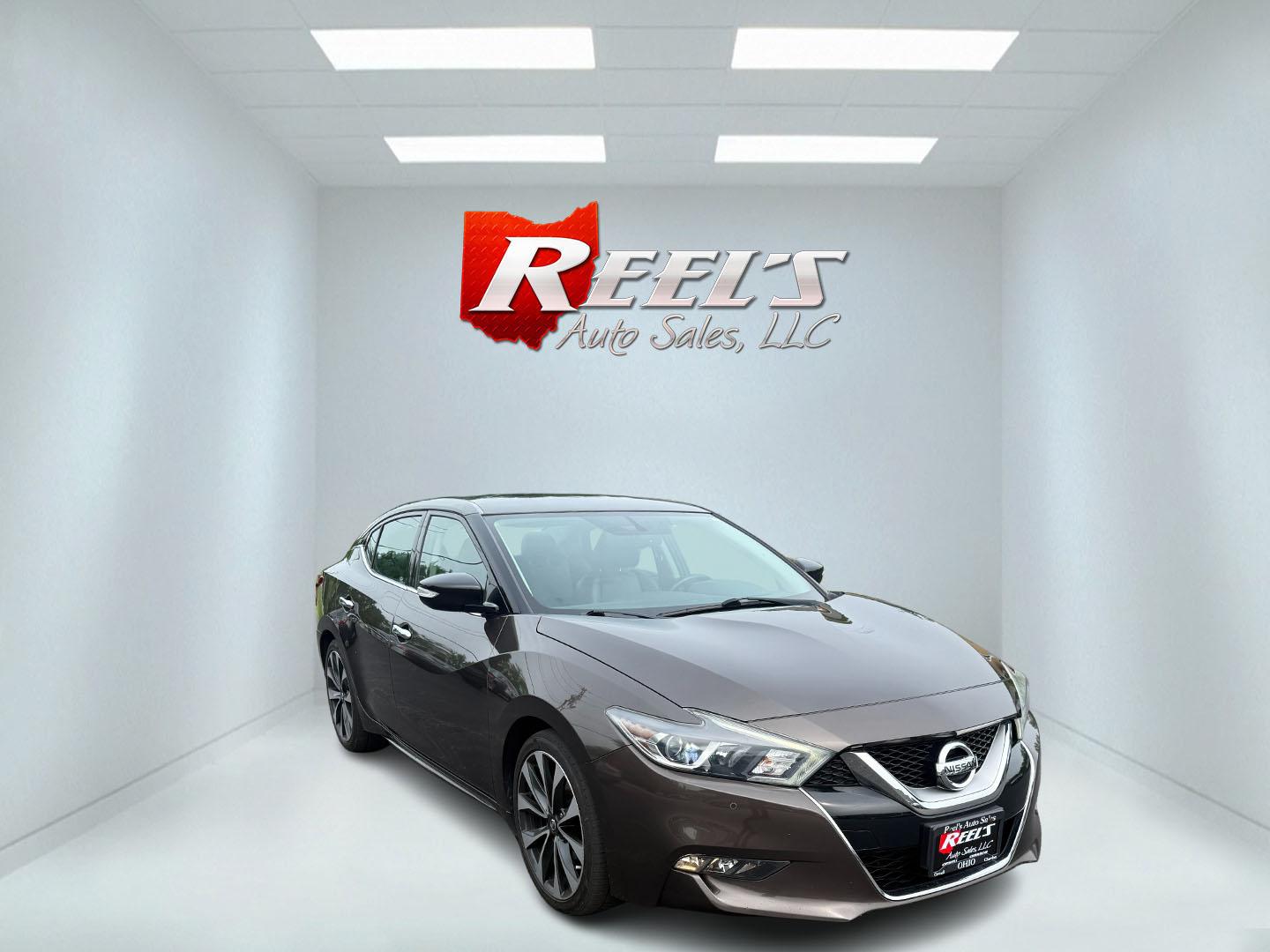 2016 Brown /Black Nissan Maxima 3.5 SR (1N4AA6AP0GC) with an 3.5L V6 DOHC 24V engine, Automatic transmission, located at 11115 Chardon Rd. , Chardon, OH, 44024, (440) 214-9705, 41.580246, -81.241943 - Photo#2