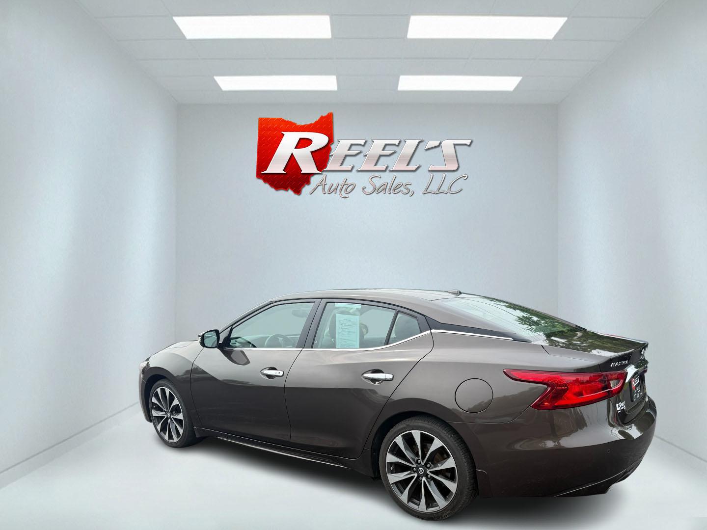 2016 Brown /Black Nissan Maxima 3.5 SR (1N4AA6AP0GC) with an 3.5L V6 DOHC 24V engine, Automatic transmission, located at 11115 Chardon Rd. , Chardon, OH, 44024, (440) 214-9705, 41.580246, -81.241943 - Photo#43