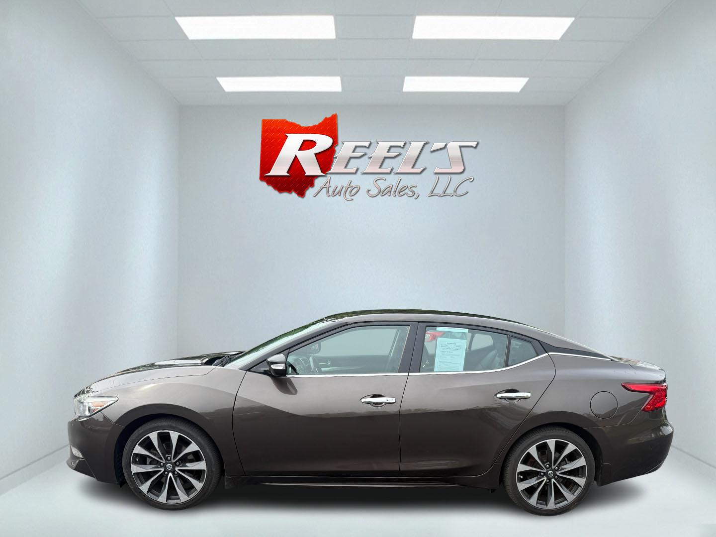 2016 Brown /Black Nissan Maxima 3.5 SR (1N4AA6AP0GC) with an 3.5L V6 DOHC 24V engine, Automatic transmission, located at 11115 Chardon Rd. , Chardon, OH, 44024, (440) 214-9705, 41.580246, -81.241943 - Photo#44