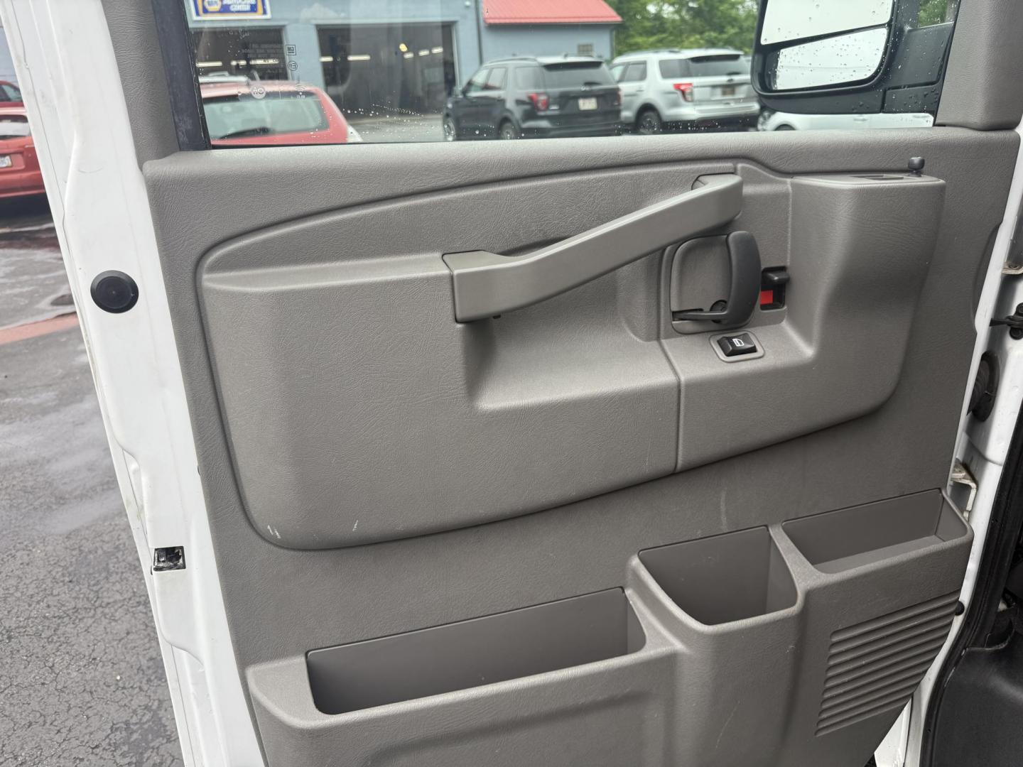 2020 White /Gray Chevrolet Express LT 3500 Extended (1GAZGPFG9L1) with an 6.0L V8 OHV 16V FFV engine, 6A transmission, located at 547 E. Main St., Orwell, OH, 44076, (440) 437-5893, 41.535435, -80.847855 - Photo#8