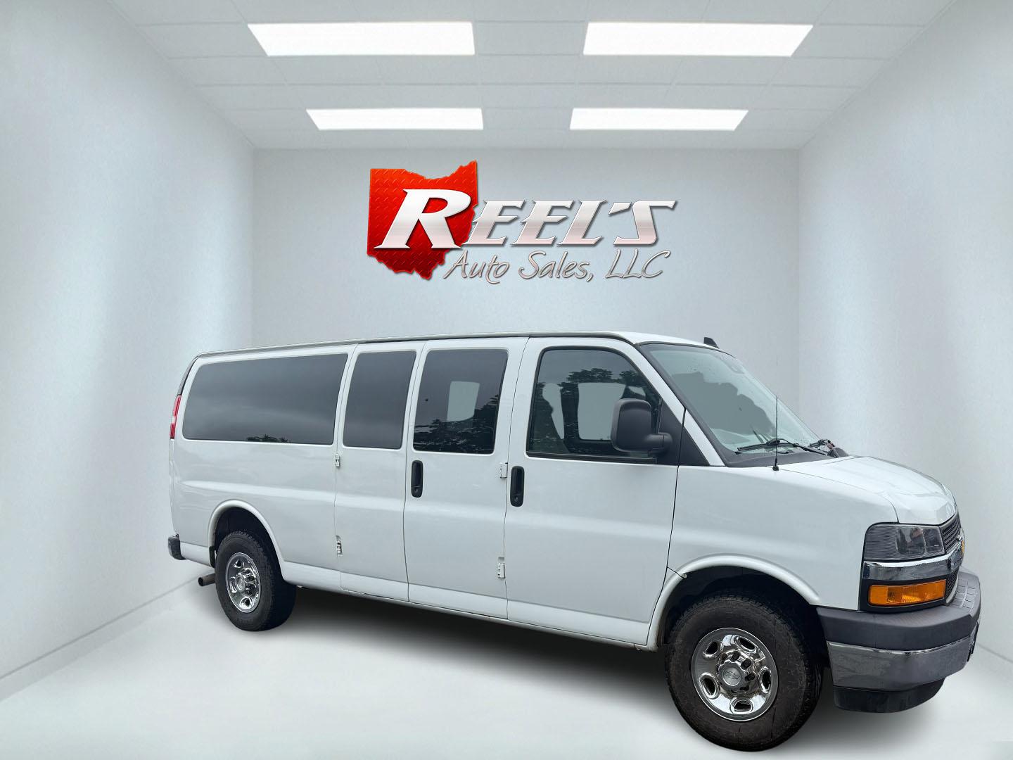 2020 White /Gray Chevrolet Express LT 3500 Extended (1GAZGPFG9L1) with an 6.0L V8 OHV 16V FFV engine, 6A transmission, located at 547 E. Main St., Orwell, OH, 44076, (440) 437-5893, 41.535435, -80.847855 - Photo#14
