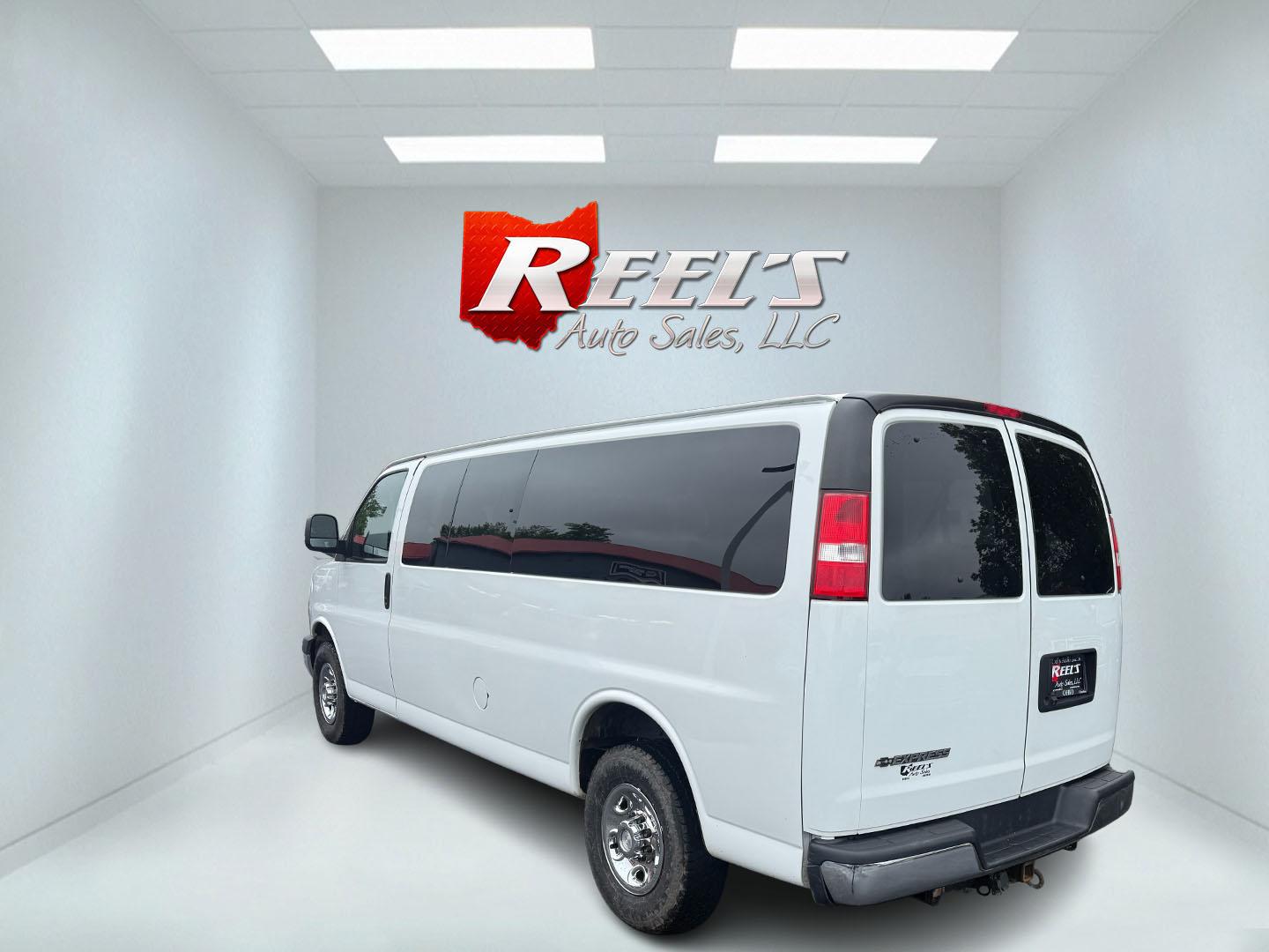 2020 White /Gray Chevrolet Express LT 3500 Extended (1GAZGPFG9L1) with an 6.0L V8 OHV 16V FFV engine, 6A transmission, located at 547 E. Main St., Orwell, OH, 44076, (440) 437-5893, 41.535435, -80.847855 - Photo#13