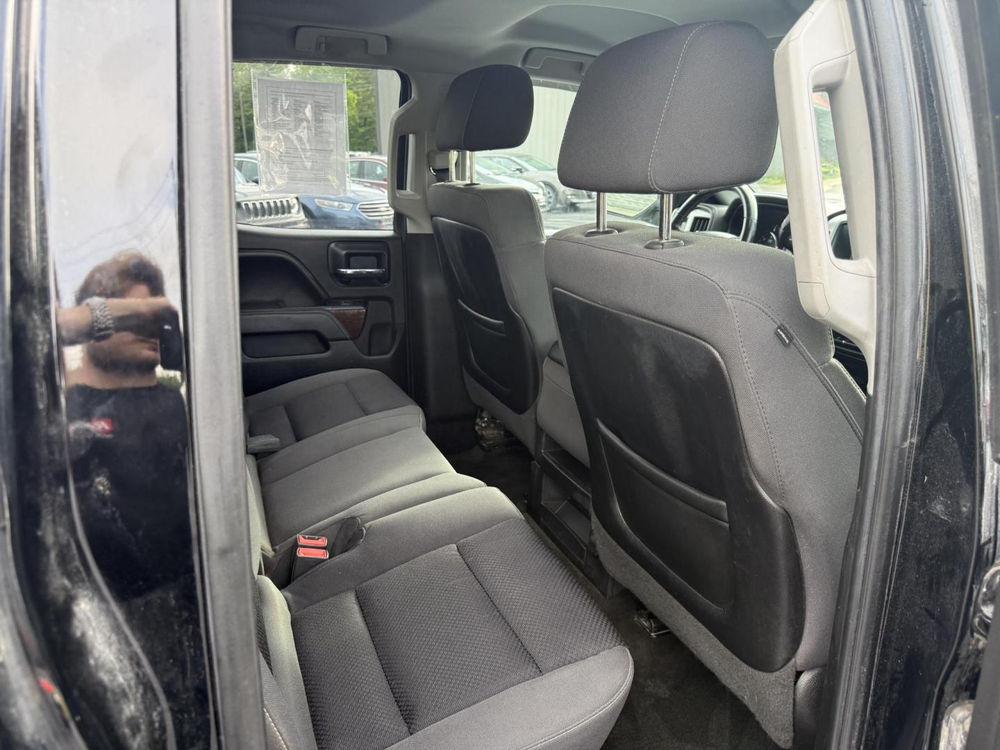 2014 Black /Black GMC Sierra 1500 SLE Double Cab 4WD (1GTV2UEC3EZ) with an 5.3L V8 OHV 16V engine, 6-Speed Automatic transmission, located at 11115 Chardon Rd. , Chardon, OH, 44024, (440) 214-9705, 41.580246, -81.241943 - Fresh Trade Alert ---- This 2014 GMC Sierra 1500 SLE Double Cab is a capable and feature rich truck. Powered by a 5.3 EcoTec 3 engine, 6 speed automatic transmission and 3.42 gearing this truck is rated to tow a very respectable 9,200 pounds. On the inside you get a power drivers seat, and dual zone - Photo#30