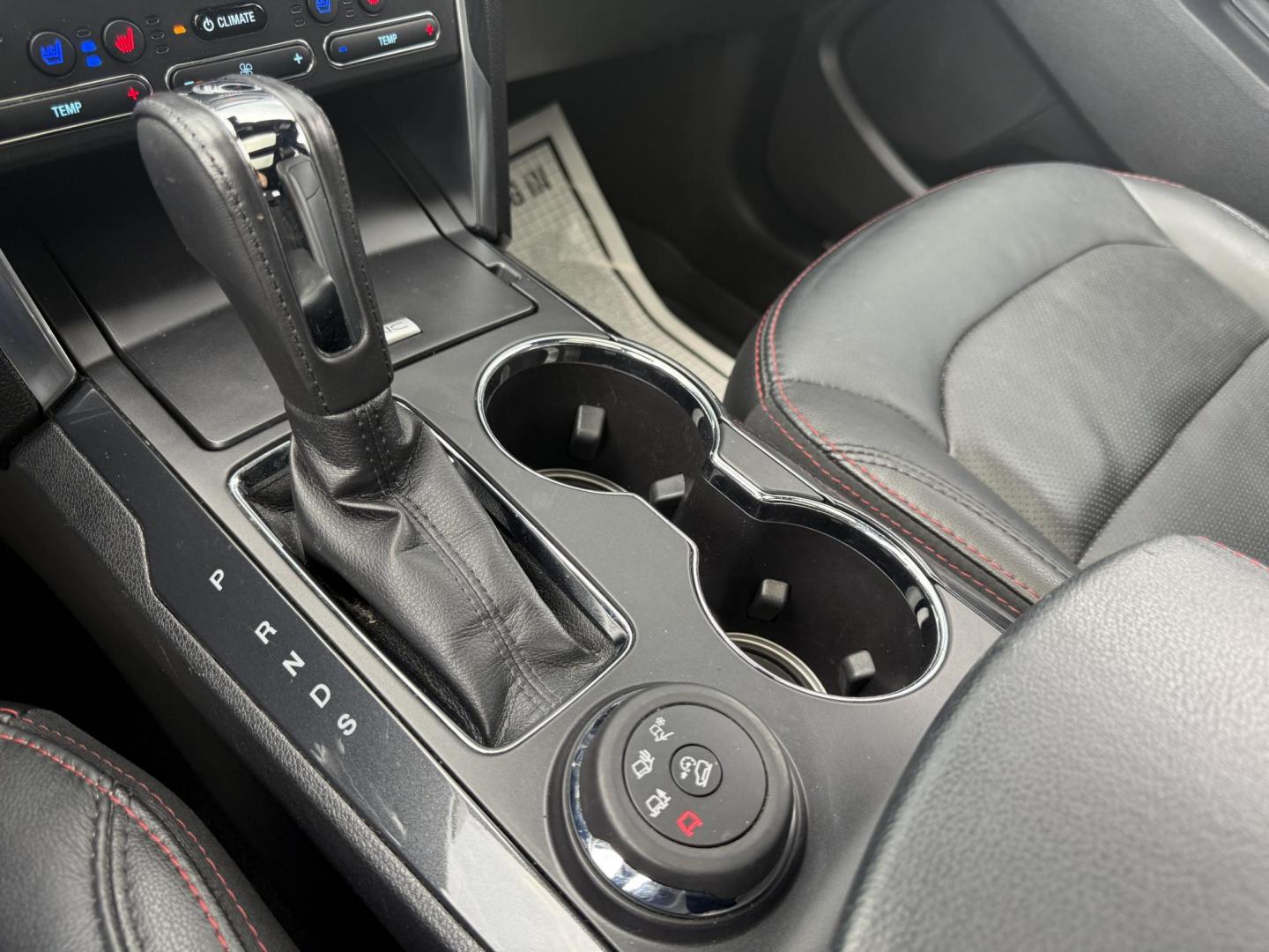 2018 White /Black Ford Explorer Sport 4WD (1FM5K8GT8JG) with an 3.5L V6 DOHC 24V Twin Turbo engine, 6A transmission, located at 11115 Chardon Rd. , Chardon, OH, 44024, (440) 214-9705, 41.580246, -81.241943 - This One Owner 2018 Ford Explorer Sport 4WD with the 3.5L Twin Turbo EcoBoost V6 engine combines powerful performance and luxury, accelerating from 0-60 mph in just 6.0 seconds and offering a robust 5,000-pound towing capacity. It features a premium leather interior with heated and cooled front seat - Photo#32