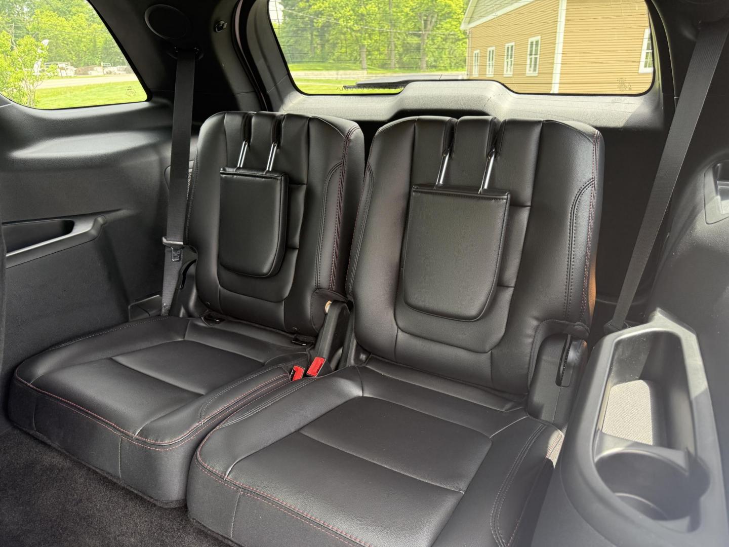 2018 White /Black Ford Explorer Sport 4WD (1FM5K8GT8JG) with an 3.5L V6 DOHC 24V Twin Turbo engine, 6A transmission, located at 11115 Chardon Rd. , Chardon, OH, 44024, (440) 214-9705, 41.580246, -81.241943 - This One Owner 2018 Ford Explorer Sport 4WD with the 3.5L Twin Turbo EcoBoost V6 engine combines powerful performance and luxury, accelerating from 0-60 mph in just 6.0 seconds and offering a robust 5,000-pound towing capacity. It features a premium leather interior with heated and cooled front seat - Photo#39