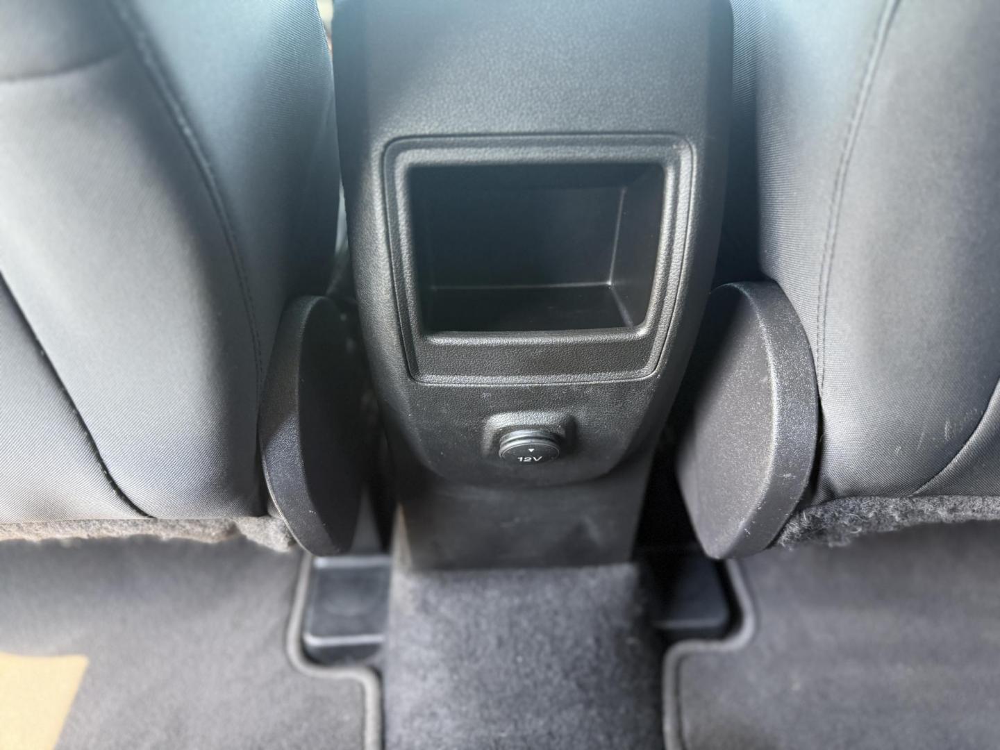 2015 Red /Black Ford Escape SE FWD (1FMCU0G75FU) with an 2.5L I4 DOHC 16V engine, 6-Speed Automatic transmission, located at 547 E. Main St., Orwell, OH, 44076, (440) 437-5893, 41.535435, -80.847855 - This 2015 Ford Escape SE FWD equipped with the 2.5L I4 Duratec engine offers impressive fuel efficiency, achieving around 30 MPG on the highway. It features a 6-speed automatic transmission, a power driver’s seat for comfort, and essential safety and convenience features including a backup camera, - Photo#25