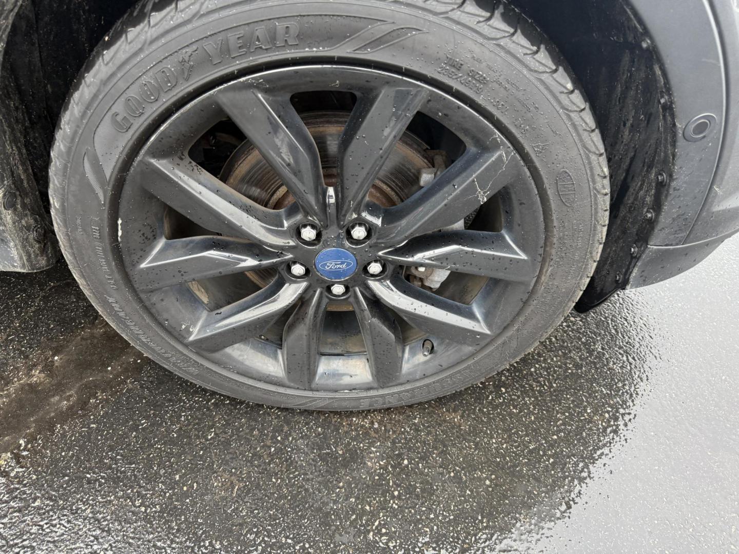 2019 Black /Black Ford Escape Titanium 4WD (1FMCU9J95KU) with an 2.0L I4 DOHC 16V TURBO engine, 6 Speed Auto transmission, located at 547 E. Main St., Orwell, OH, 44076, (440) 437-5893, 41.535435, -80.847855 - Photo#3