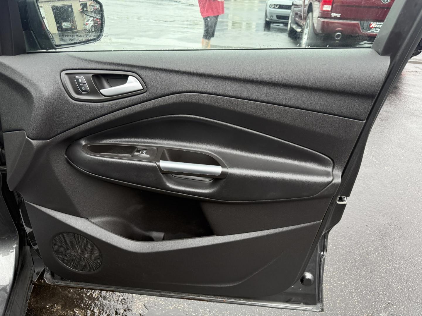2019 Black /Black Ford Escape Titanium 4WD (1FMCU9J95KU) with an 2.0L I4 DOHC 16V TURBO engine, 6 Speed Auto transmission, located at 547 E. Main St., Orwell, OH, 44076, (440) 437-5893, 41.535435, -80.847855 - Photo#38