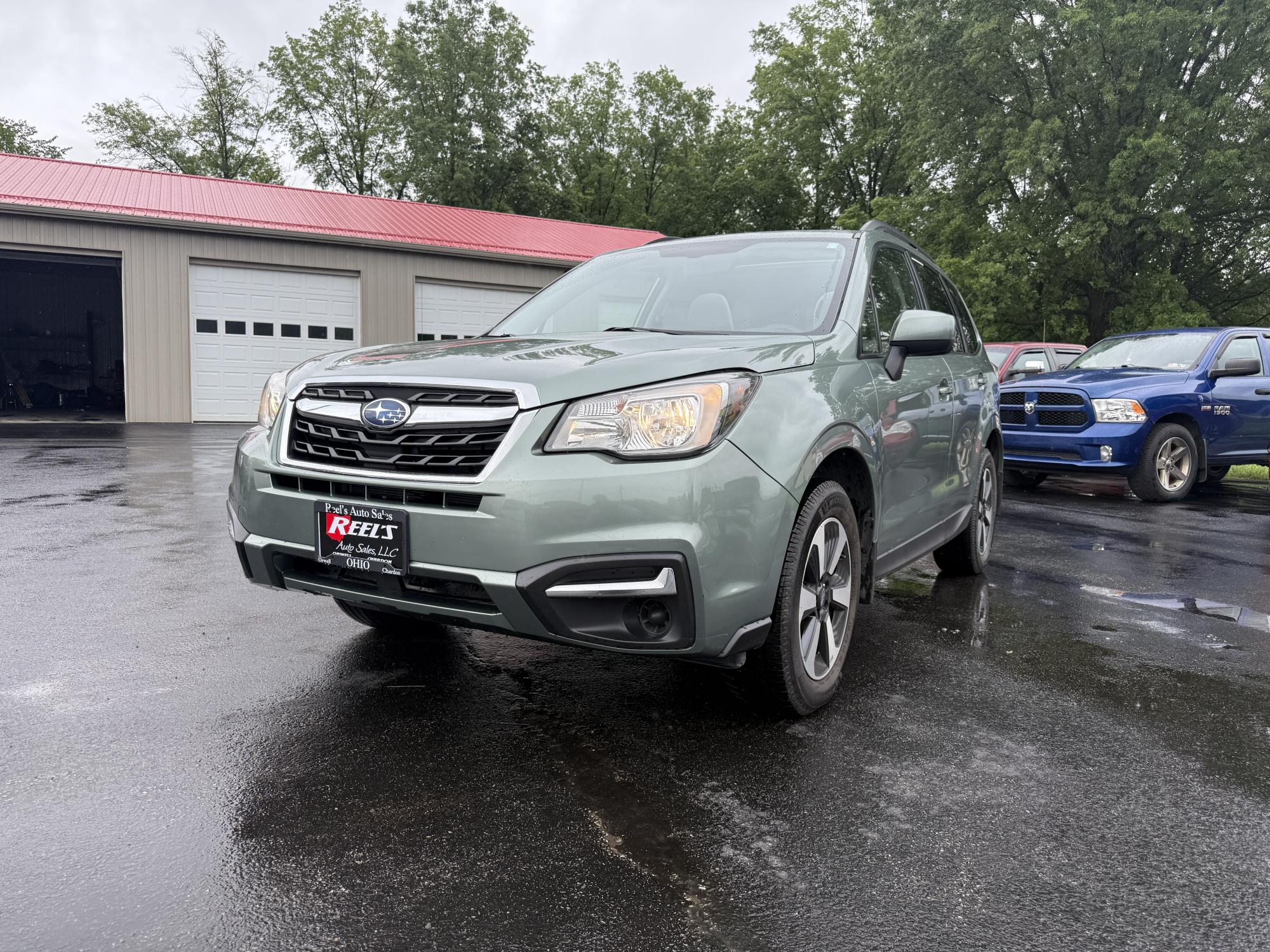 photo of 2017 Subaru Forester 2.5i Premium PZEV CVT