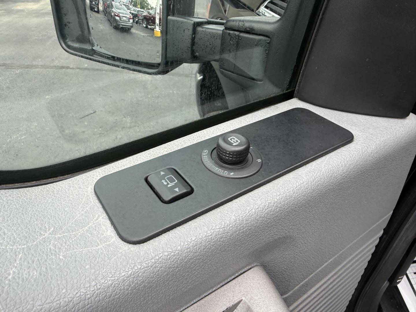 2015 Black /Gray Ford F-350 SD XLT Crew Cab 4WD (1FT8W3B66FE) with an 6.2L V8 OHV 16V FFV engine, 6-Speed Automatic transmission, located at 547 E. Main St., Orwell, OH, 44076, (440) 437-5893, 41.535435, -80.847855 - Photo#12