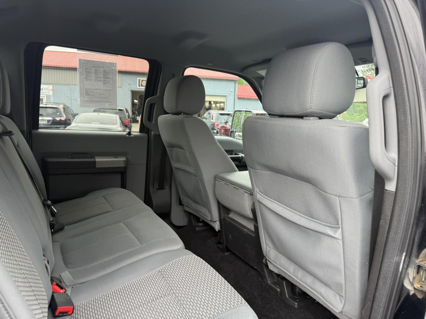 2015 Black /Gray Ford F-350 SD XLT Crew Cab 4WD (1FT8W3B66FE) with an 6.2L V8 OHV 16V FFV engine, 6-Speed Automatic transmission, located at 547 E. Main St., Orwell, OH, 44076, (440) 437-5893, 41.535435, -80.847855 - Photo#29