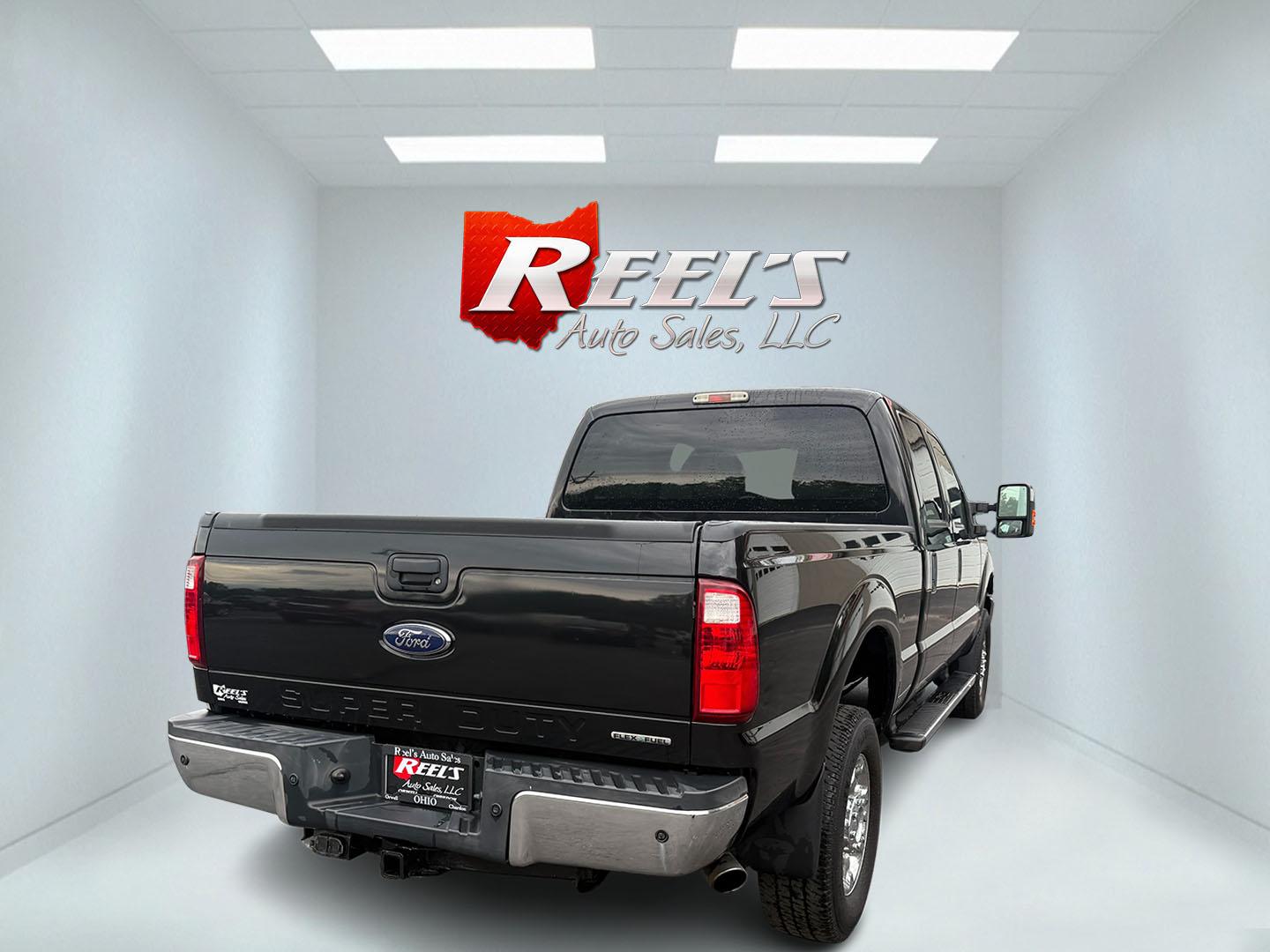 2015 Black /Gray Ford F-350 SD XLT Crew Cab 4WD (1FT8W3B66FE) with an 6.2L V8 OHV 16V FFV engine, 6-Speed Automatic transmission, located at 547 E. Main St., Orwell, OH, 44076, (440) 437-5893, 41.535435, -80.847855 - Photo#37