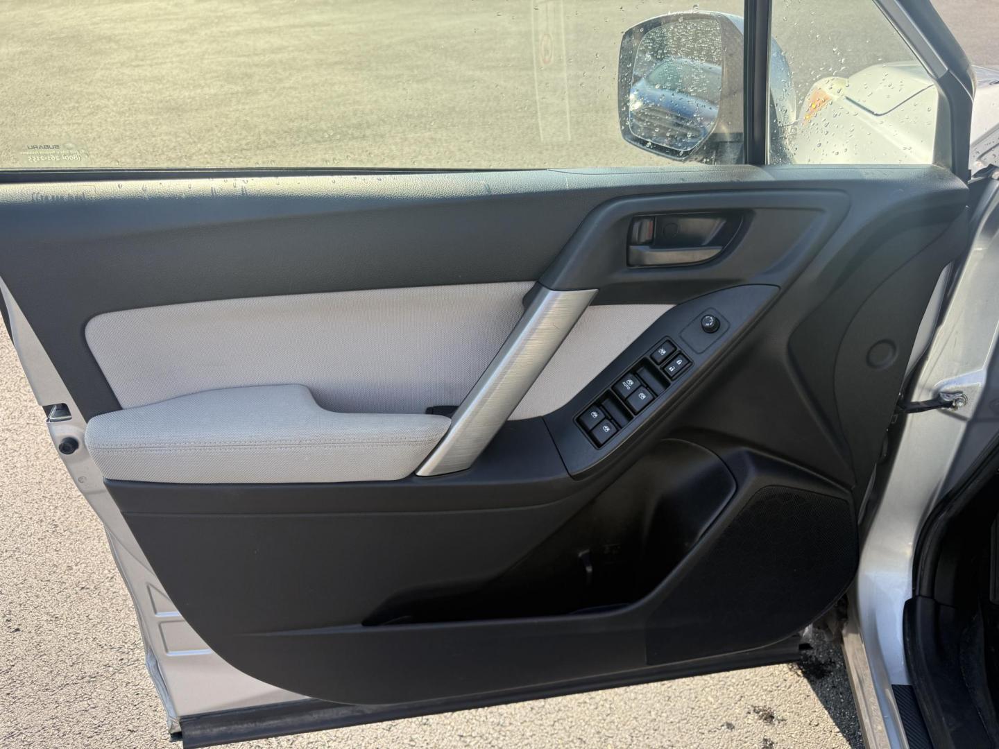 2014 Silver /Gray Subaru Forester 2.5i Premium (JF2SJAEC7EH) with an 2.5L H4 DOHC 16V engine, Automatic transmission, located at 547 E. Main St., Orwell, OH, 44076, (440) 437-5893, 41.535435, -80.847855 - Fresh Local Purchase ----- This 2014 Subaru Forester 2.5i Premium features a 2.5-liter four-cylinder H4 engine paired with Subaru's Symmetrical AWD system, delivering dependable performance and excellent stability across various terrains. It achieves an impressive 31 MPG highway, making it fuel-effi - Photo#9