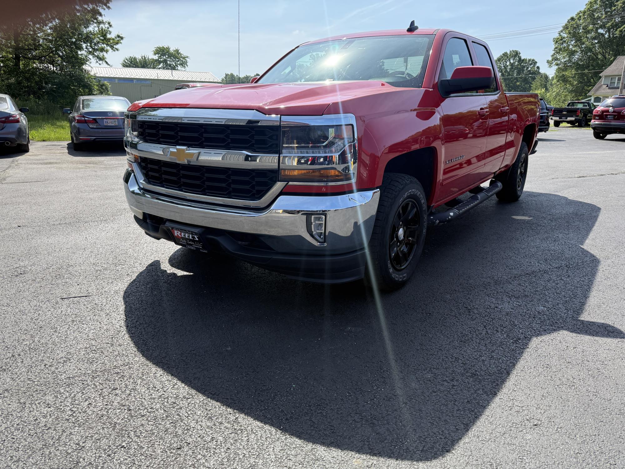 photo of 2017 Chevrolet Silverado 1500 LT Double Cab 4WD