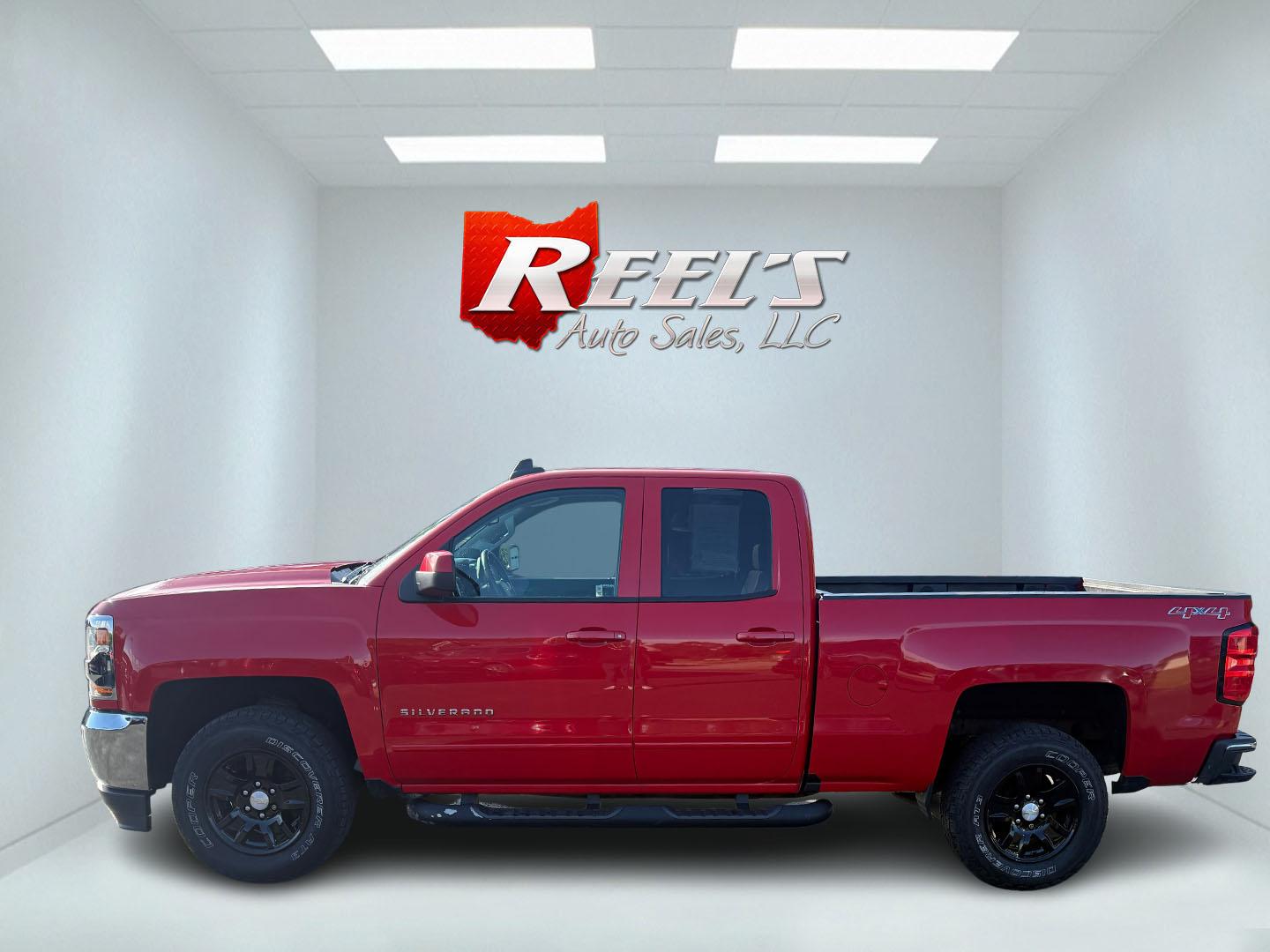 2017 Red /Black Chevrolet Silverado 1500 LT Double Cab 4WD (1GCVKREH4HZ) with an 4.3L V6 OHV 12V FFV engine, 6 Speed Automatic transmission, located at 547 E. Main St., Orwell, OH, 44076, (440) 437-5893, 41.535435, -80.847855 - Photo#31