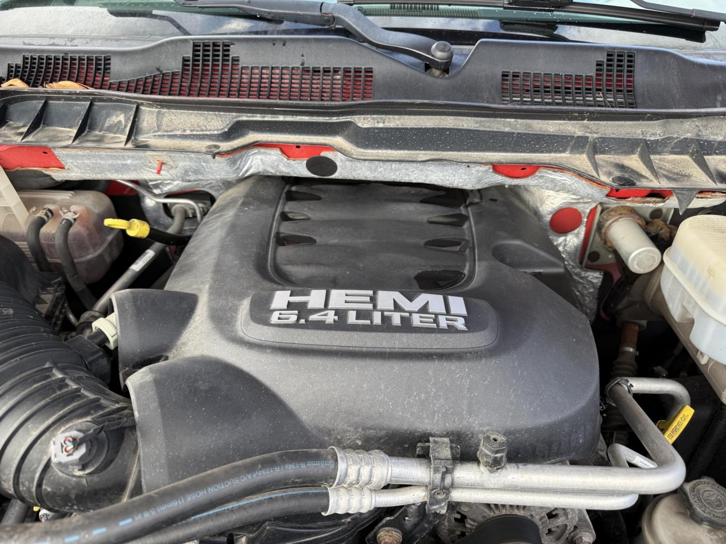 2014 Red /Gray RAM 2500 Big Horn Crew Cab SWB 4WD (3C6UR5DJXEG) with an 6.4L V8 OHV engine, 6-Speed Automatic transmission, located at 547 E. Main St., Orwell, OH, 44076, (440) 437-5893, 41.535435, -80.847855 - Photo#12