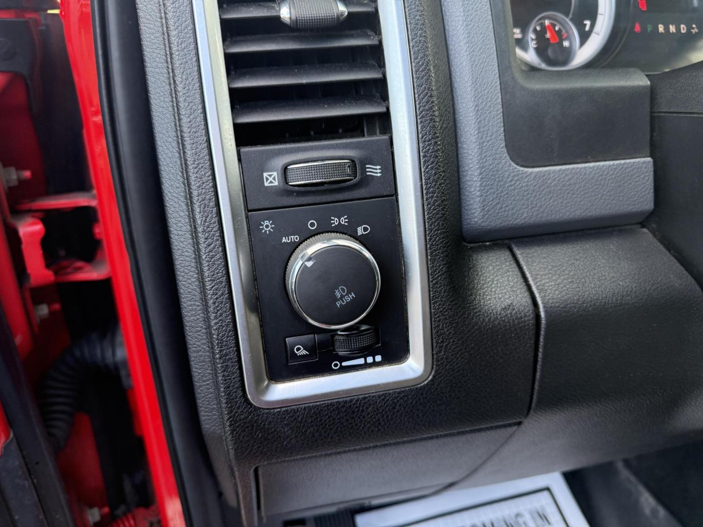 2014 Red /Gray RAM 2500 Big Horn Crew Cab SWB 4WD (3C6UR5DJXEG) with an 6.4L V8 OHV engine, 6-Speed Automatic transmission, located at 547 E. Main St., Orwell, OH, 44076, (440) 437-5893, 41.535435, -80.847855 - Photo#16