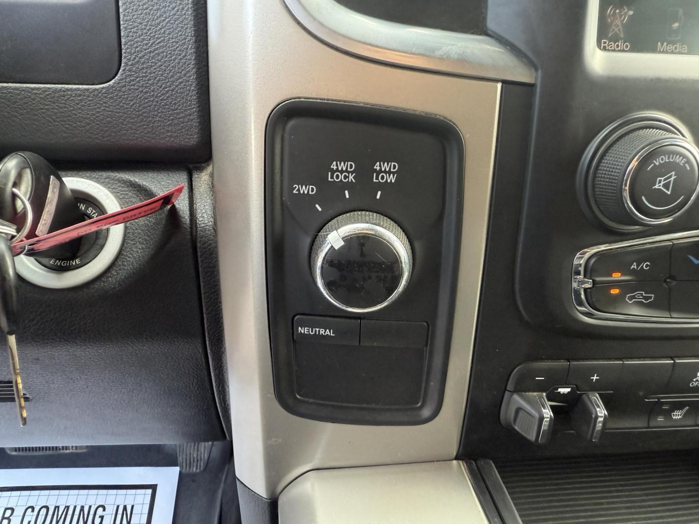 2014 Red /Gray RAM 2500 Big Horn Crew Cab SWB 4WD (3C6UR5DJXEG) with an 6.4L V8 OHV engine, 6-Speed Automatic transmission, located at 547 E. Main St., Orwell, OH, 44076, (440) 437-5893, 41.535435, -80.847855 - Photo#21