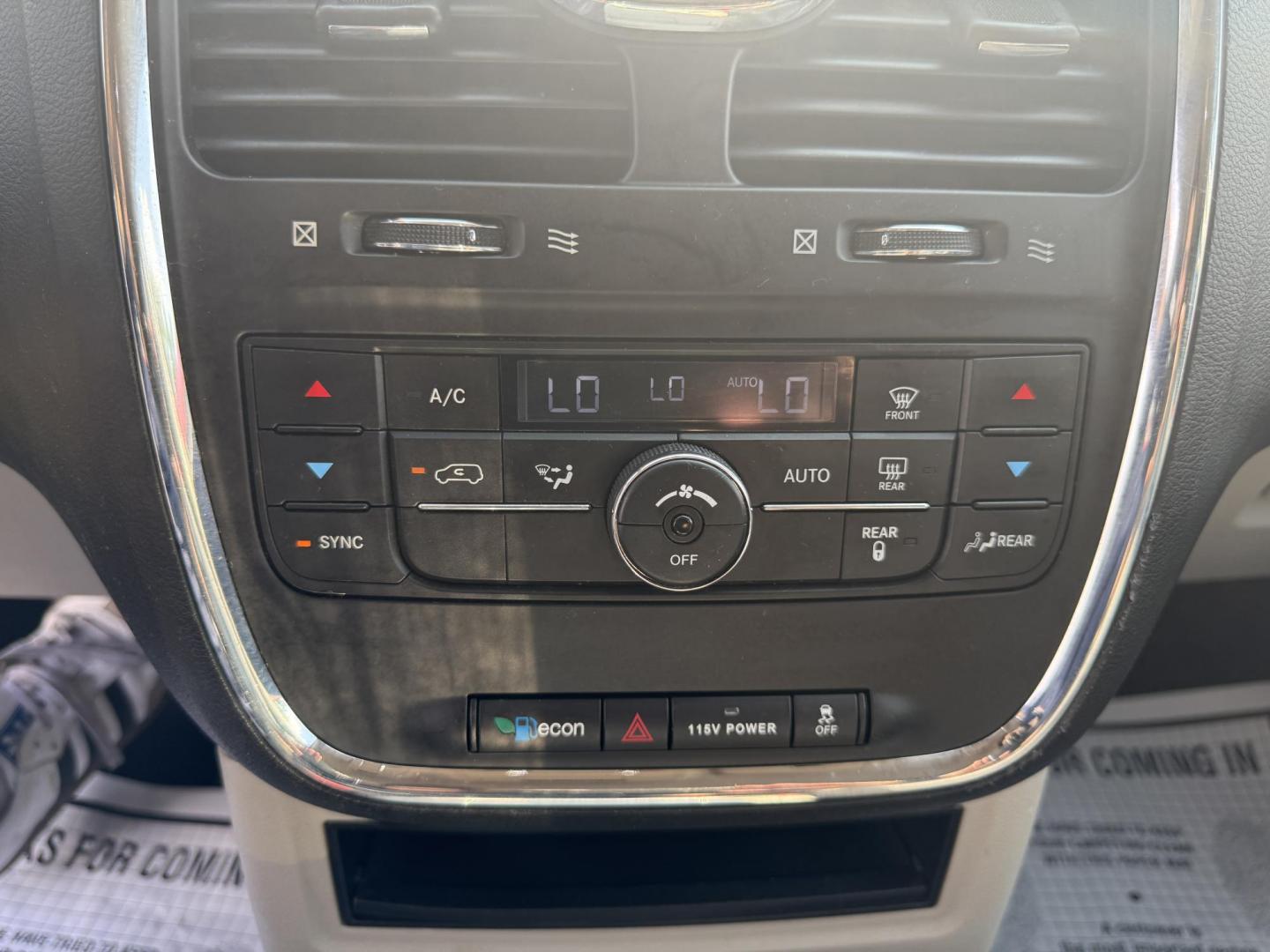 2015 Silver /Black Chrysler Town & Country Touring (2C4RC1BG7FR) with an 3.6L V6 DOHC 24V FFV engine, 6-Speed Automatic transmission, located at 547 E. Main St., Orwell, OH, 44076, (440) 437-5893, 41.535435, -80.847855 - Photo#18