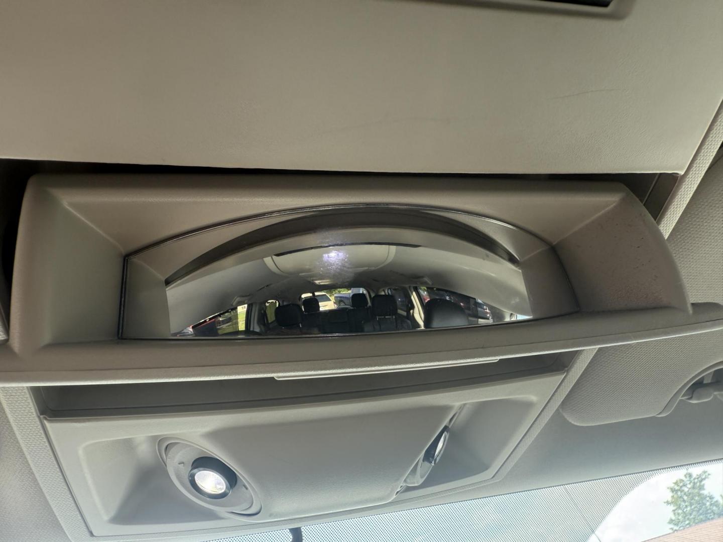 2015 Silver /Black Chrysler Town & Country Touring (2C4RC1BG7FR) with an 3.6L V6 DOHC 24V FFV engine, 6-Speed Automatic transmission, located at 547 E. Main St., Orwell, OH, 44076, (440) 437-5893, 41.535435, -80.847855 - Photo#22
